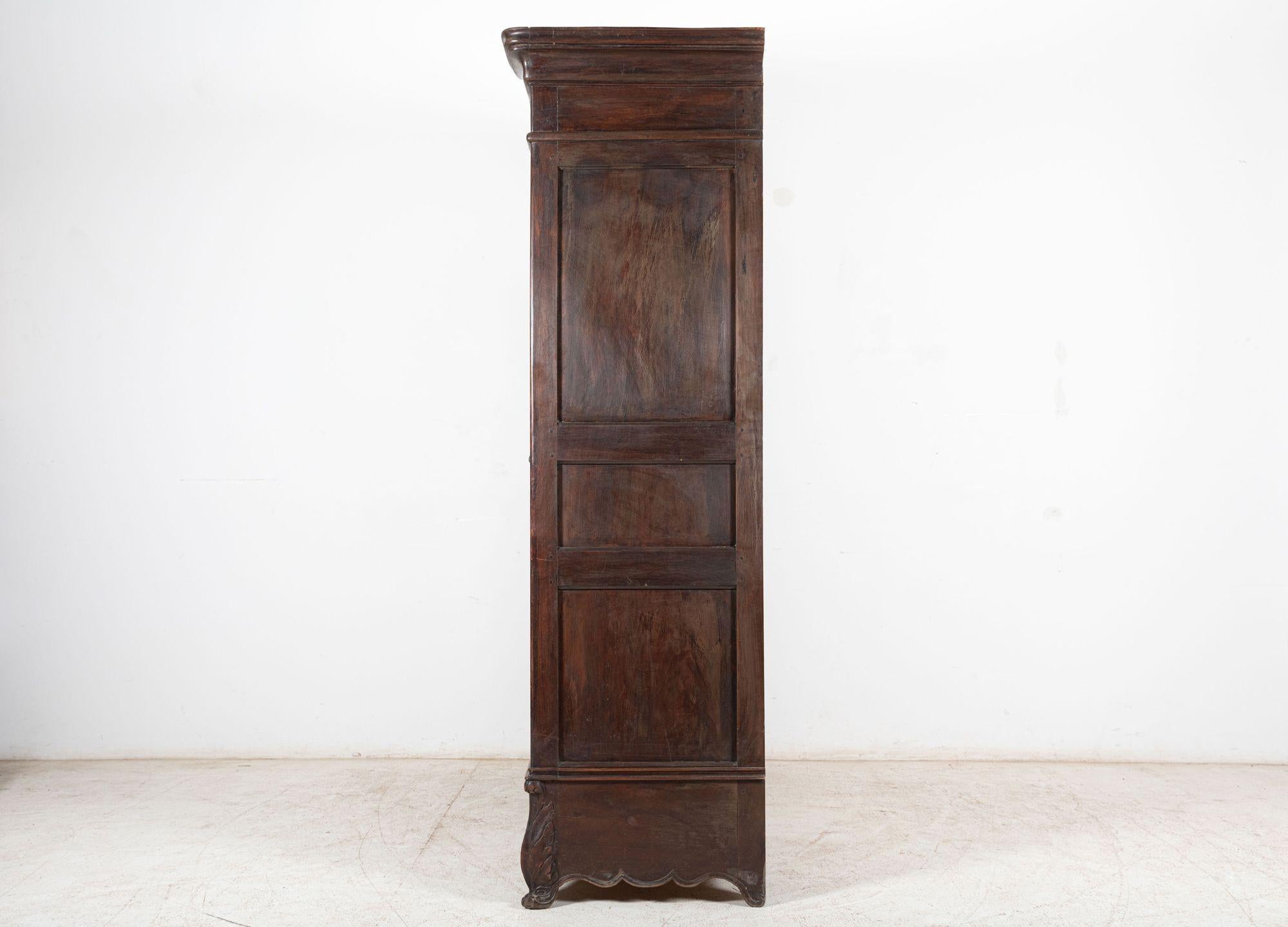 18thC French Provincial Louis XV Walnut Armoire 3