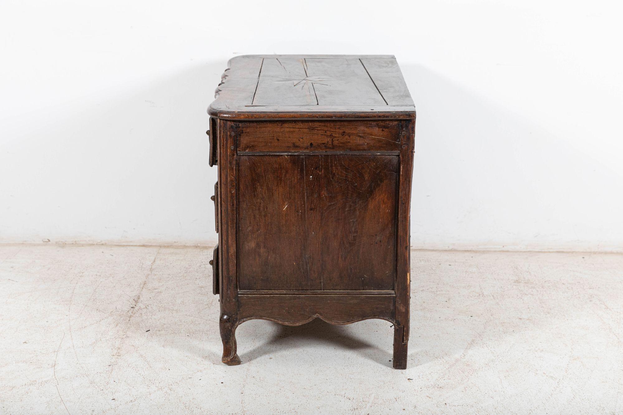 18thC French Provincial Serpentine Walnut Commode For Sale 9