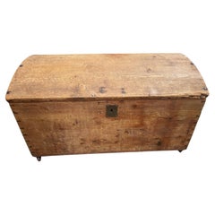 18thc Immigrants Trunk