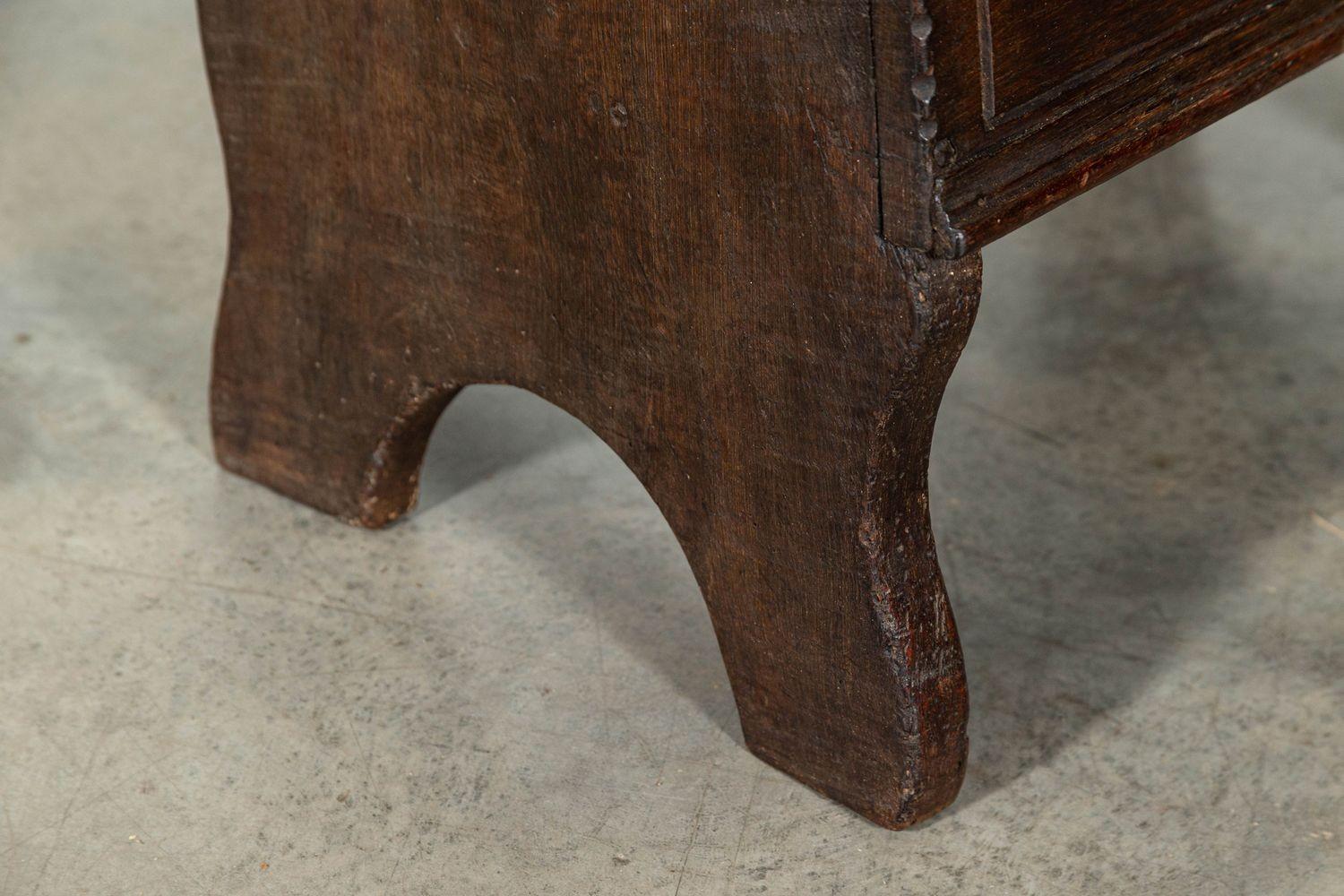 18thC Irish Oak Bible Box Coffer Stool For Sale 7