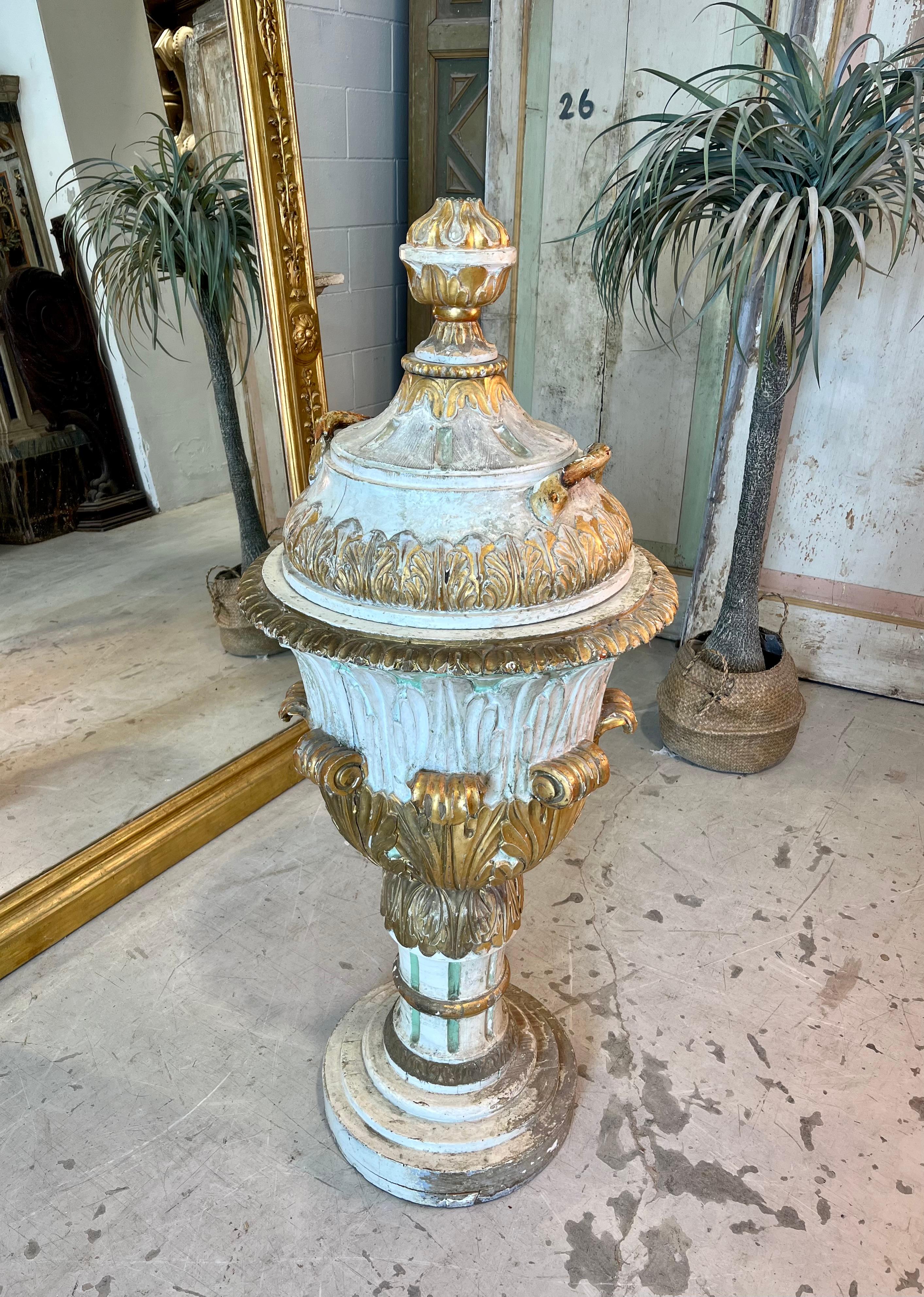 Baroque fonts baptismaux italiens du XVIIIe siècle en vente