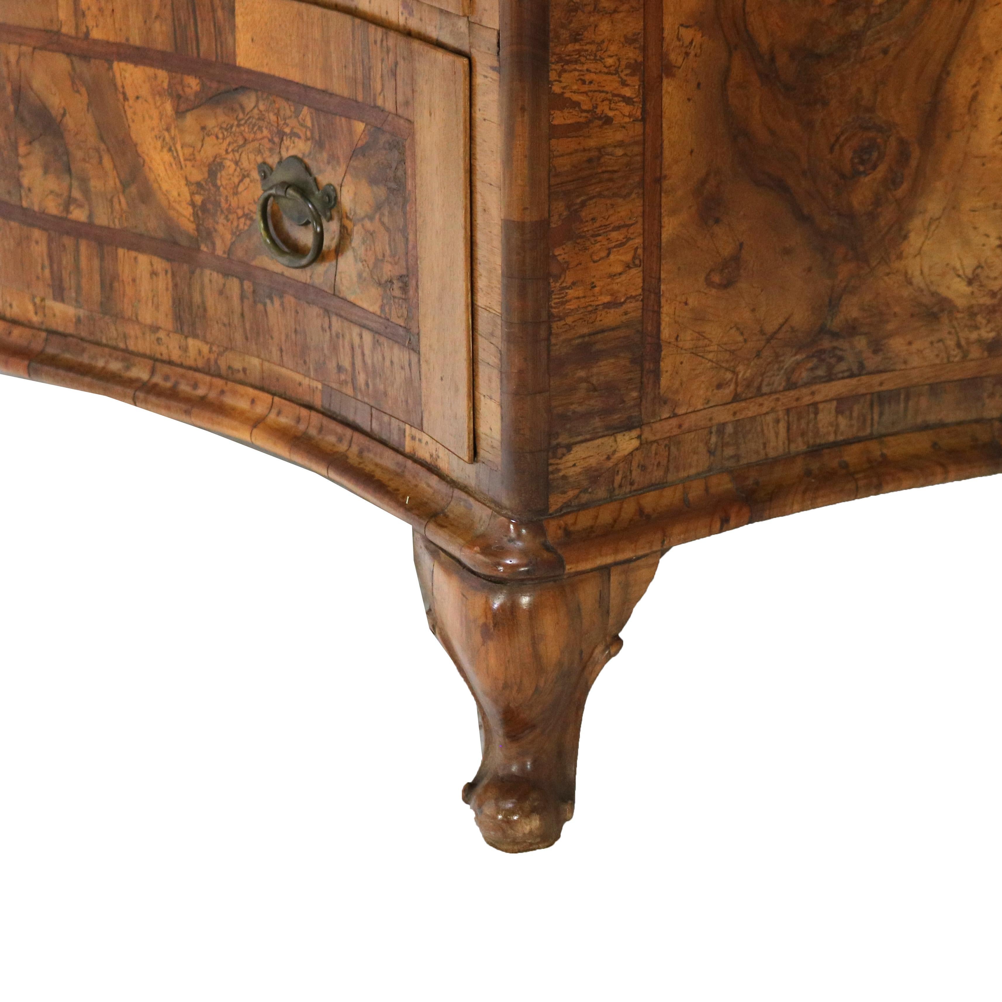 Scrivania in legno d'olivo, palissandro e radica del 18° secolo, c1770 in vendita 13