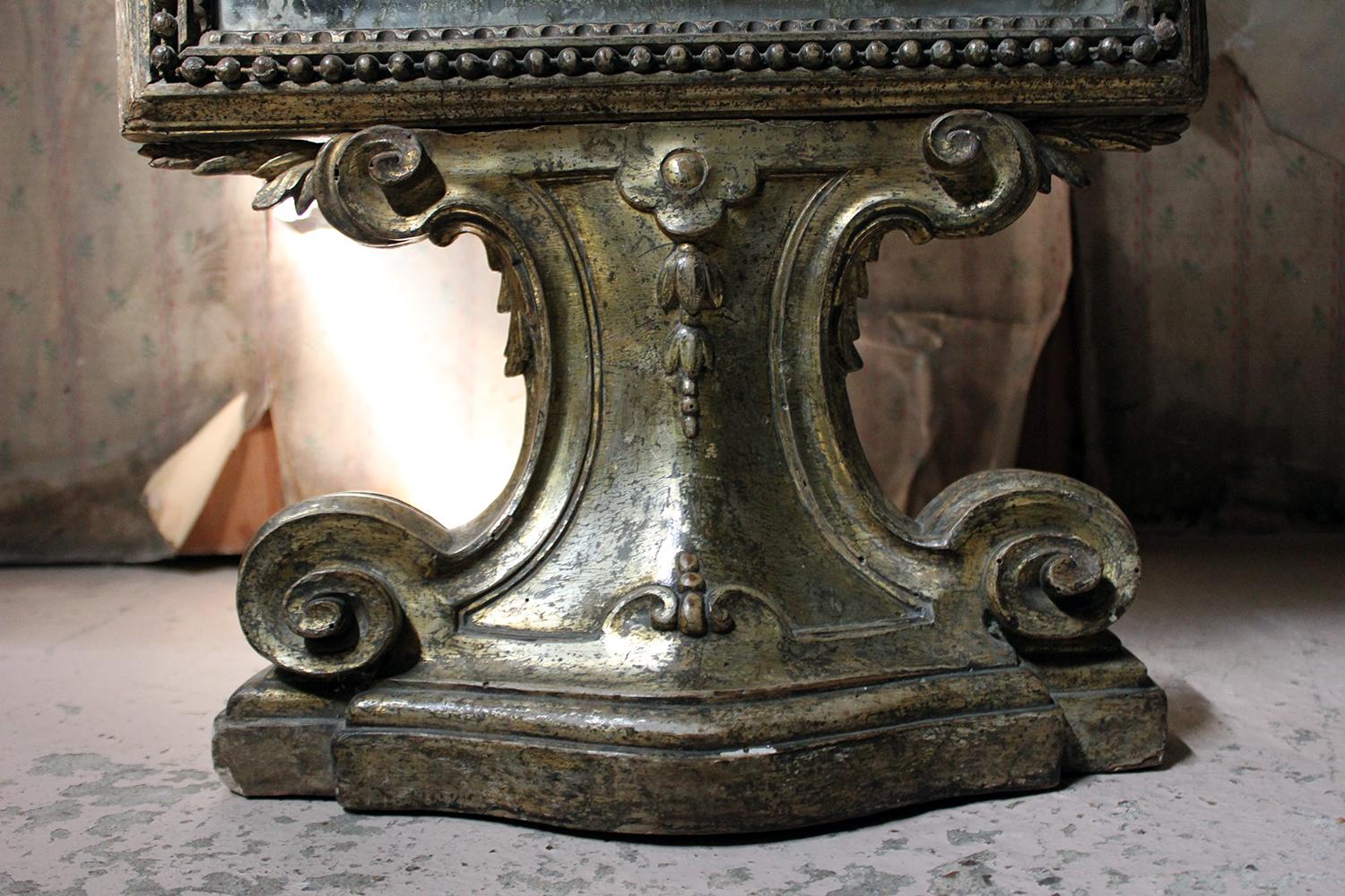 Rococo 18th Century Italian Gilded Silver Leaf and Mercury Plated Limewood Altar Mirror