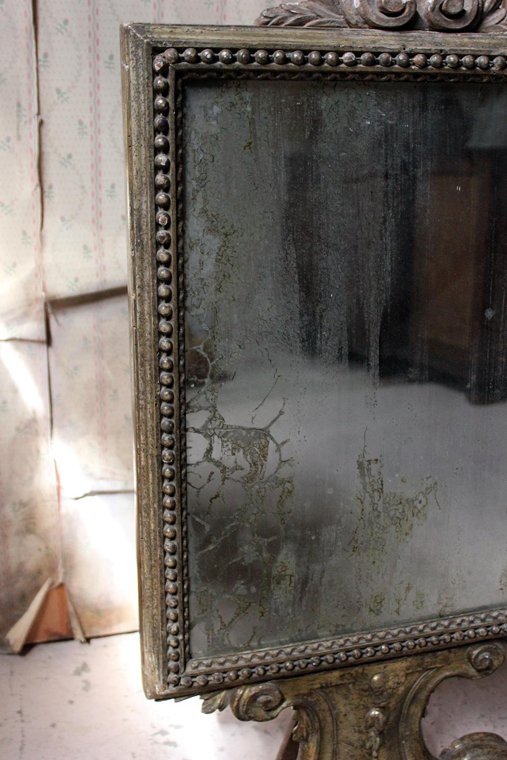18th Century Italian Gilded Silver Leaf and Mercury Plated Limewood Altar Mirror 2