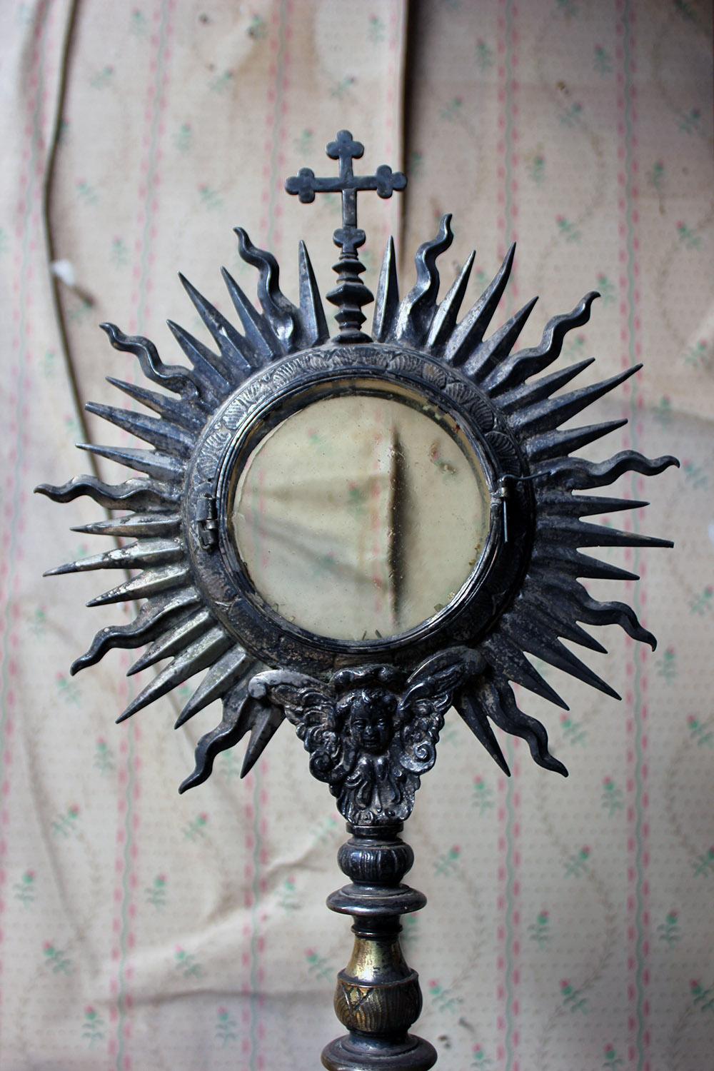 monstrance meaning