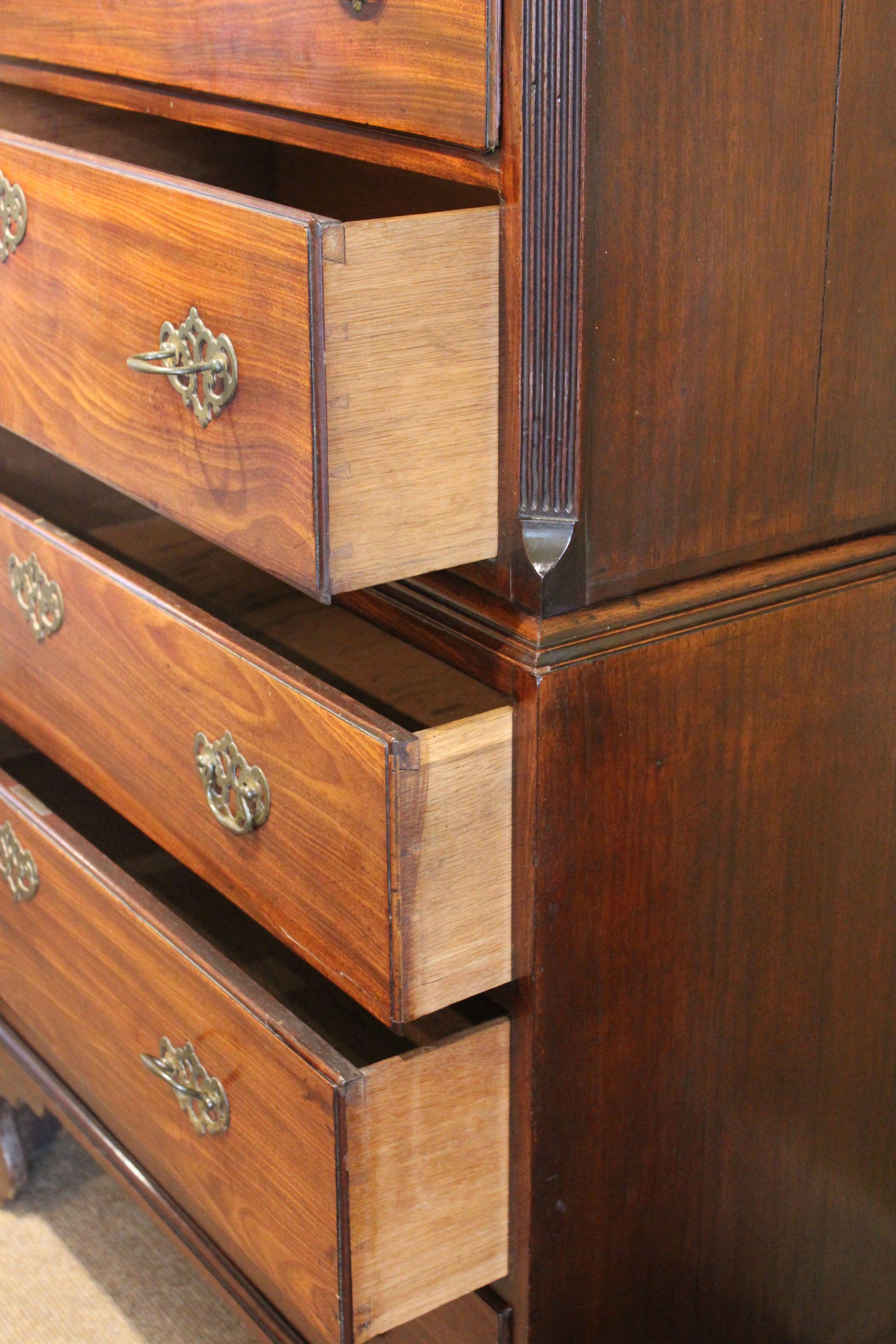 18th C. Mahogany Chest on Chest For Sale 4