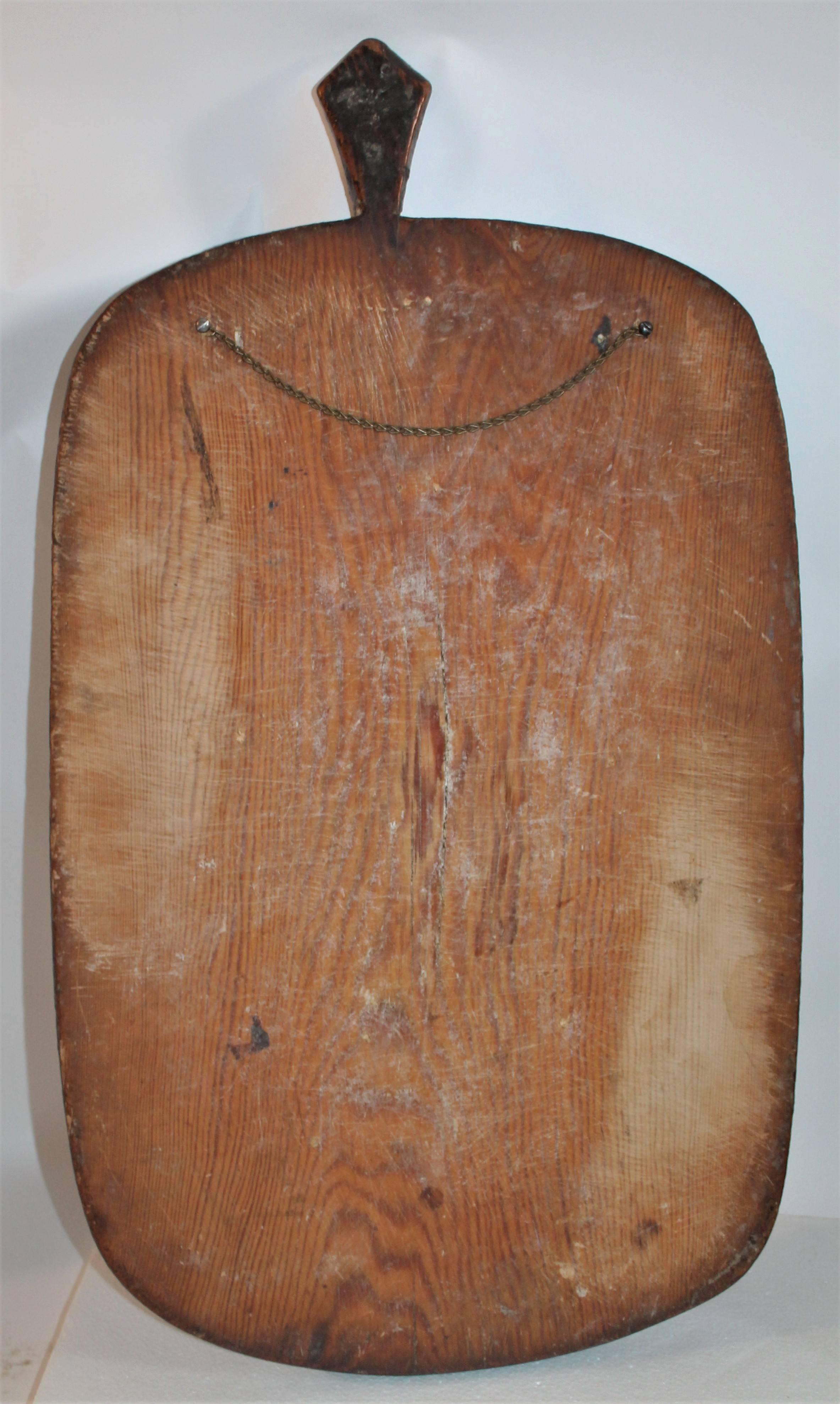 Wood 18th Century Plank NE Cutting Board