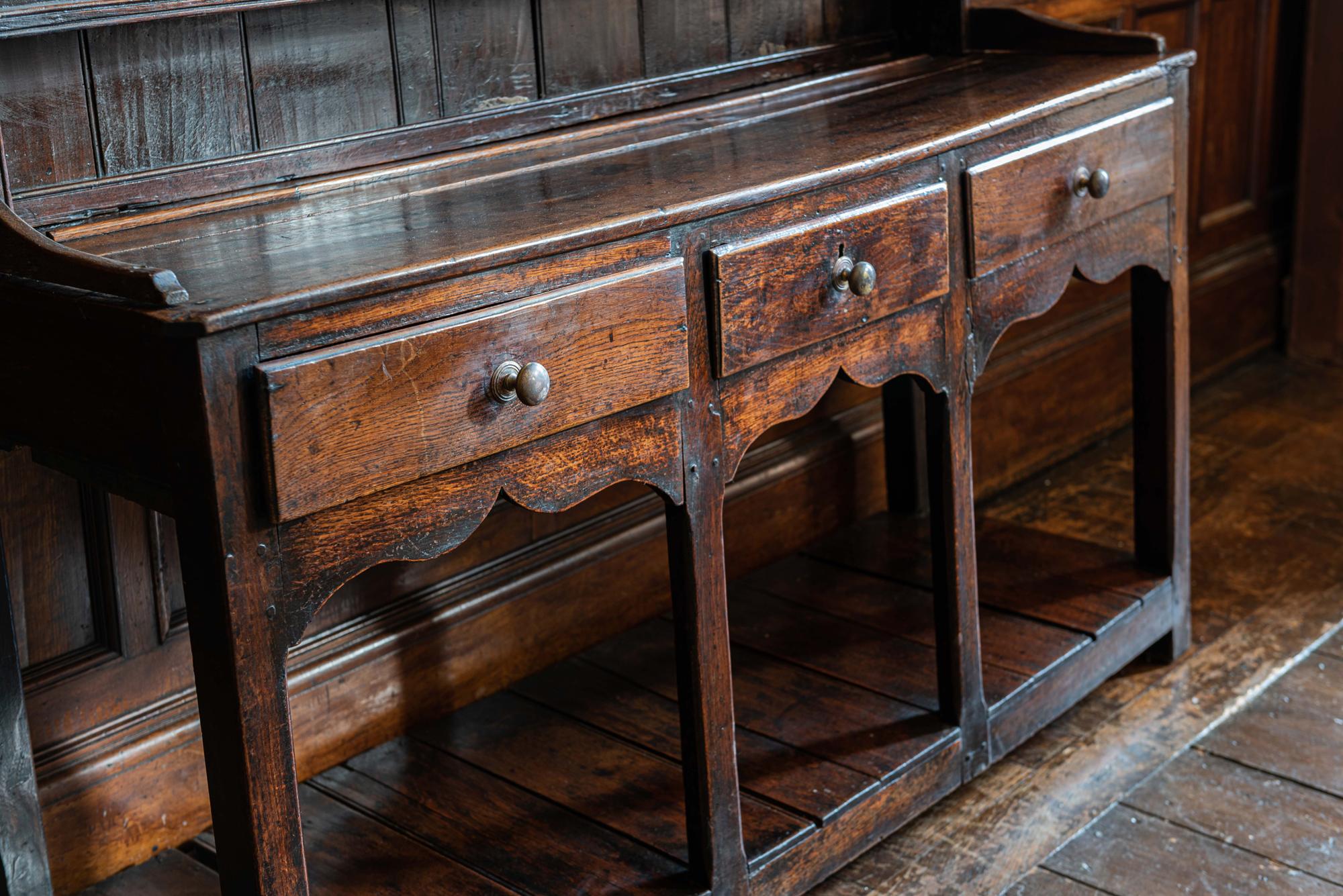 18th Century Welsh Pot Board Dresser 1