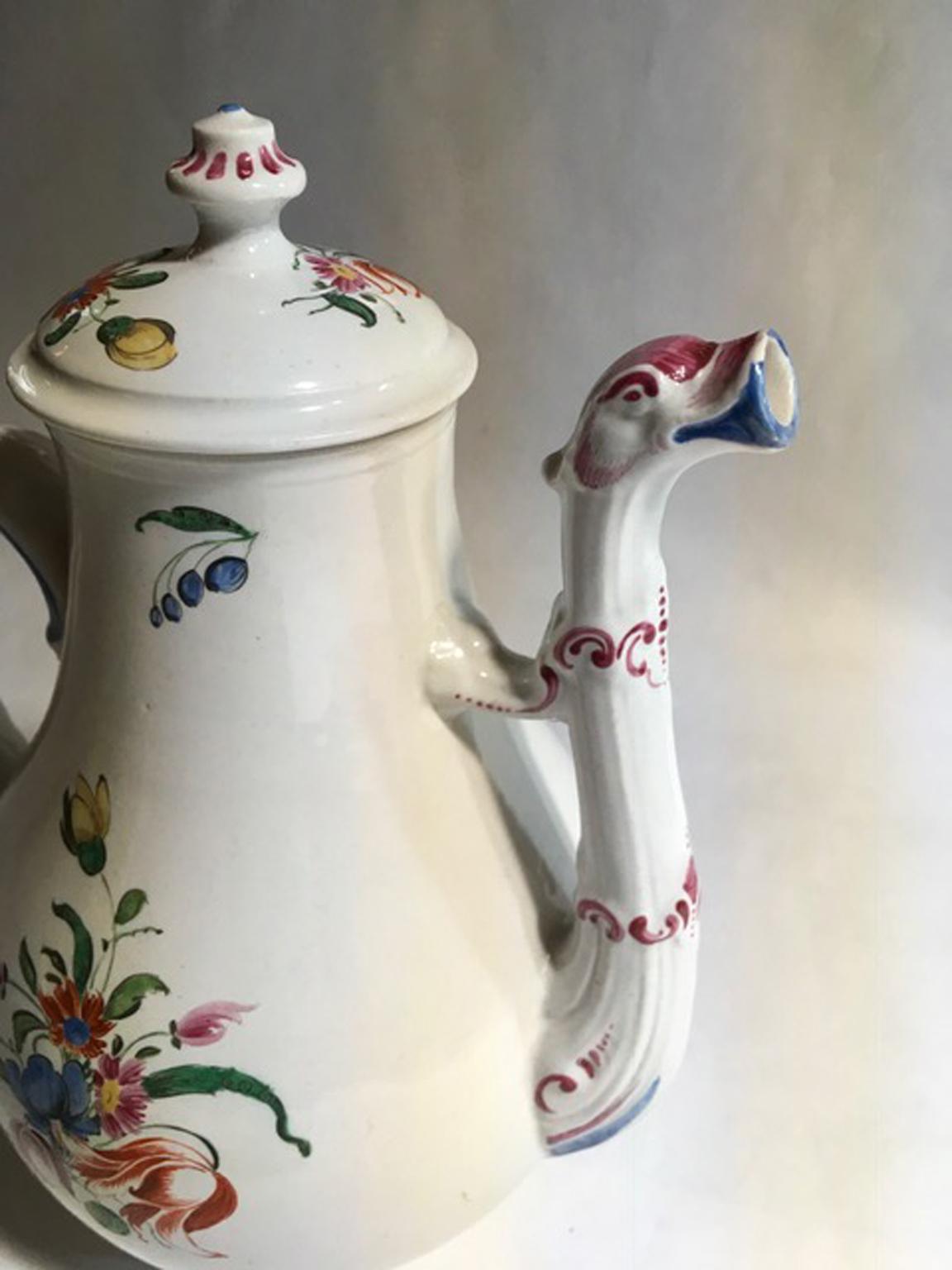 Italy Richard Ginori Porcelain Coffee Pot Multi-Color Country Flowers Decor In Good Condition In Brescia, IT
