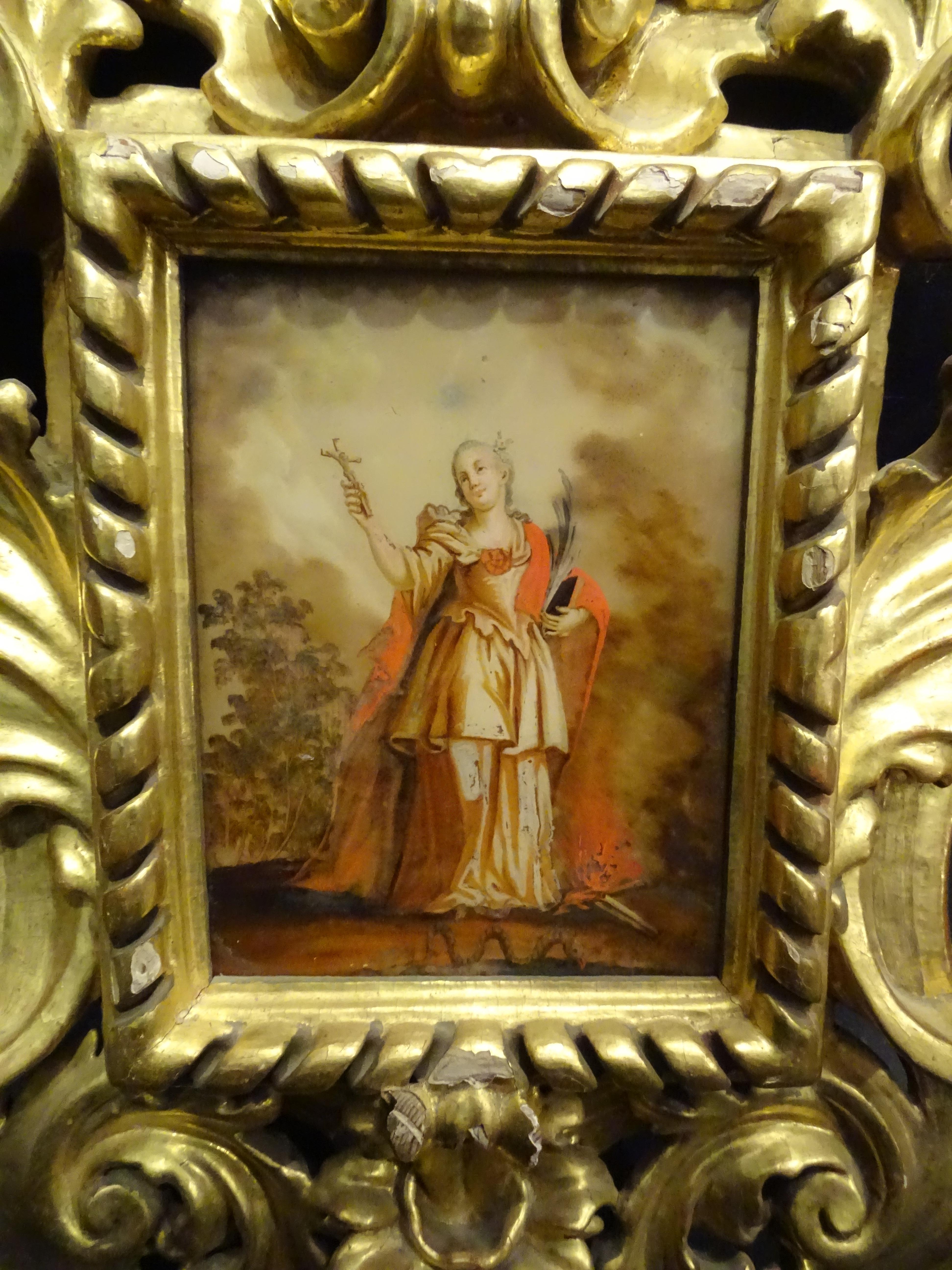 Spanisches Gemälde auf Glas aus dem 18. Jahrhundert, Paar Gemälde, Rahmen aus vergoldetem Holz im Angebot 11