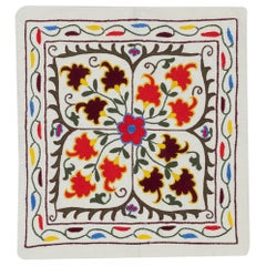 Federa in cotone ricamato 18 "x17". Cuscino fatto a mano. Cuscino moderno