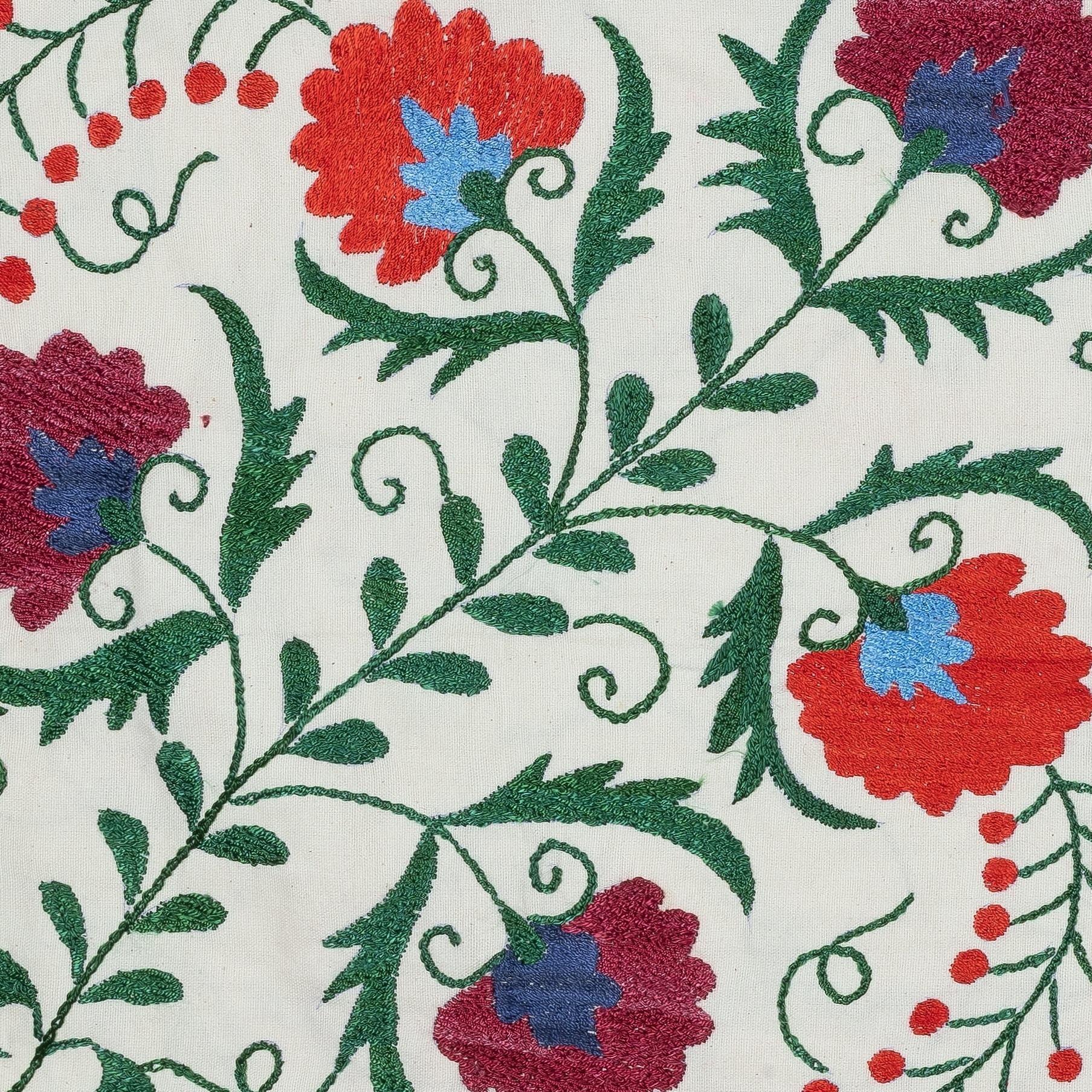 New Hand-Embroidered 100% Cotton Cushion Cover – Authentic Uzbek Textile Art

Bring a touch of Central Asian heritage to your home with this hand-embroidered 100% cotton Suzani pillowcase from Uzbekistan. Featuring intricate floral and geometric