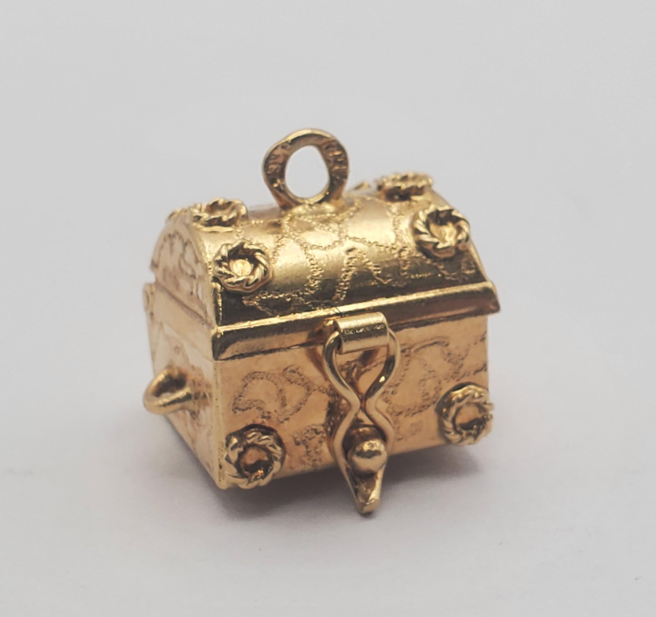 18Y Ornate Treasure Chest Charm/Pendant with Hidden Pearl Treasure For Sale 3