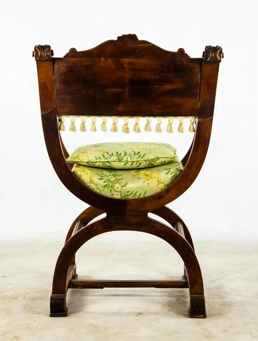 19 / 20th C. Antique Italian Renaissance, Wood, Savonarola, Chairs, Set of 2 ! Bon état - En vente à Austin, TX