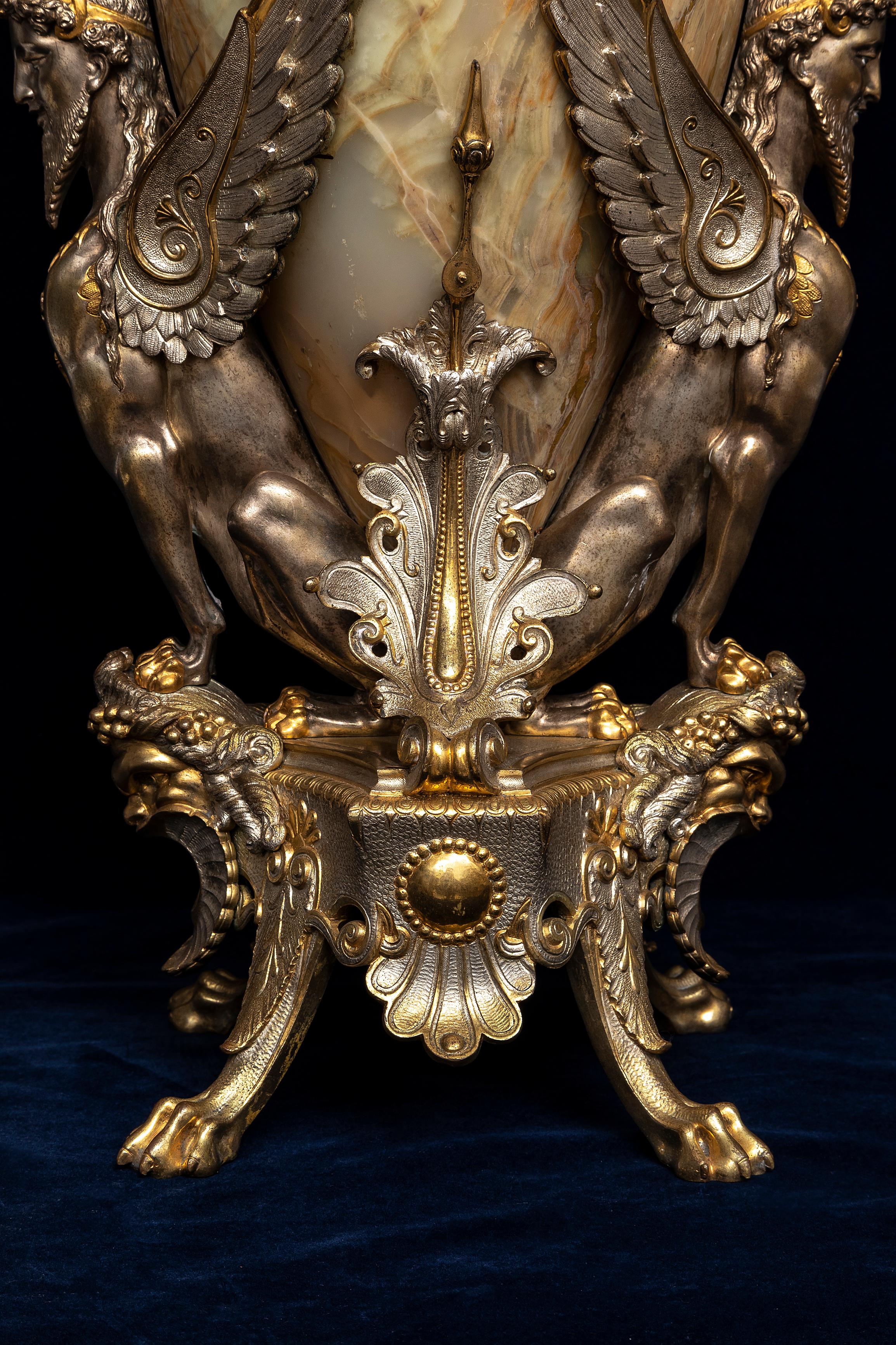 Vaso francese del 19° secolo in onice, argentato e bronzo dorato attribuito a Charpentier & C. in vendita 8
