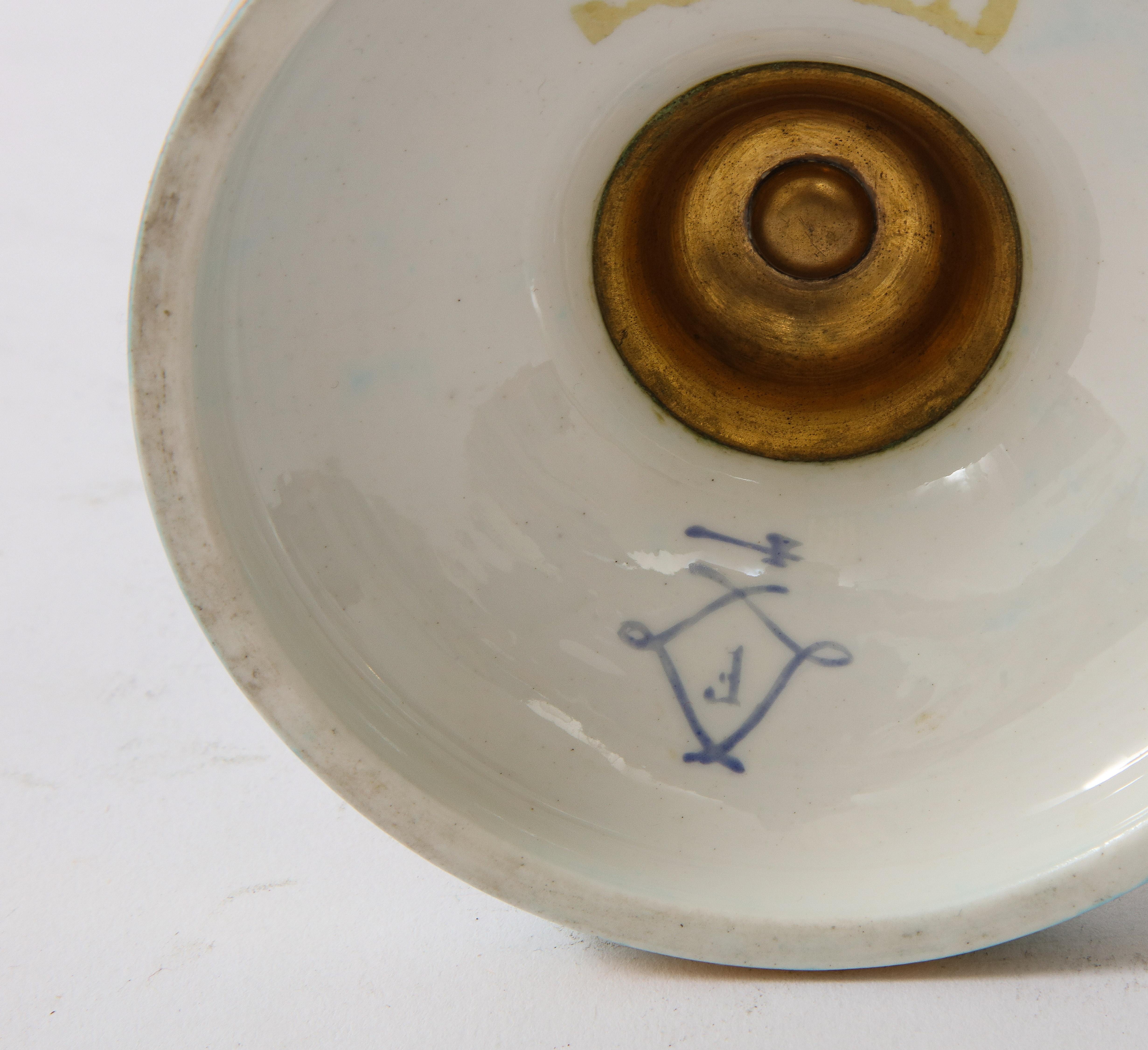 19 C Sevres Porcelana Azul Turquesa Motivo Dorado Juego de Guarnición c/ Escenas Figurales en venta 13
