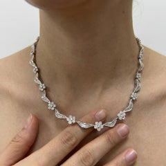 19 Carat Diamond Necklace in 18K White Gold