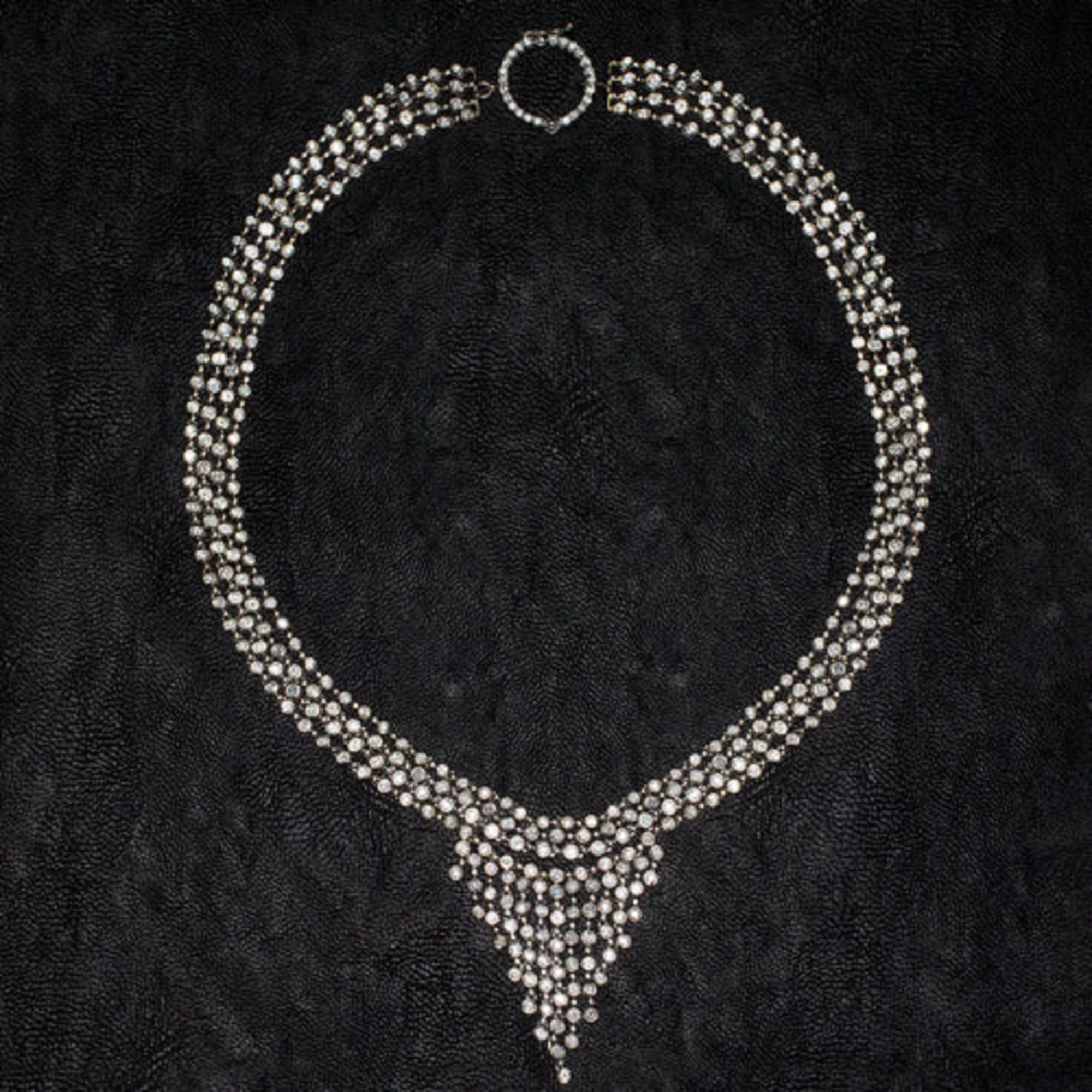 Modern Exquisite 19.20 Carat Round Brilliant Cut Diamond High Luxury Necklace For Sale