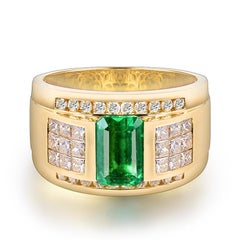 1.9 Carat Mens Colombian Emerald Diamond Ring 14 Karat Yellow Gold