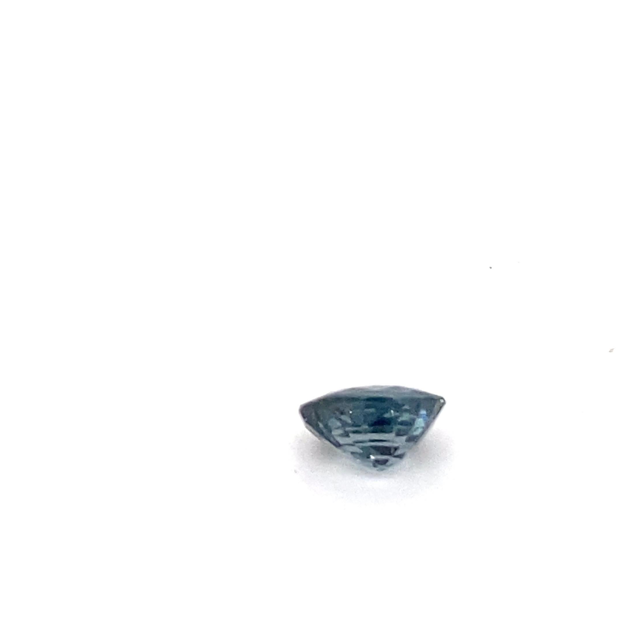 1.9 Carat Oval Shape Natural Indigo Spinel Loose Gemstone  For Sale 4