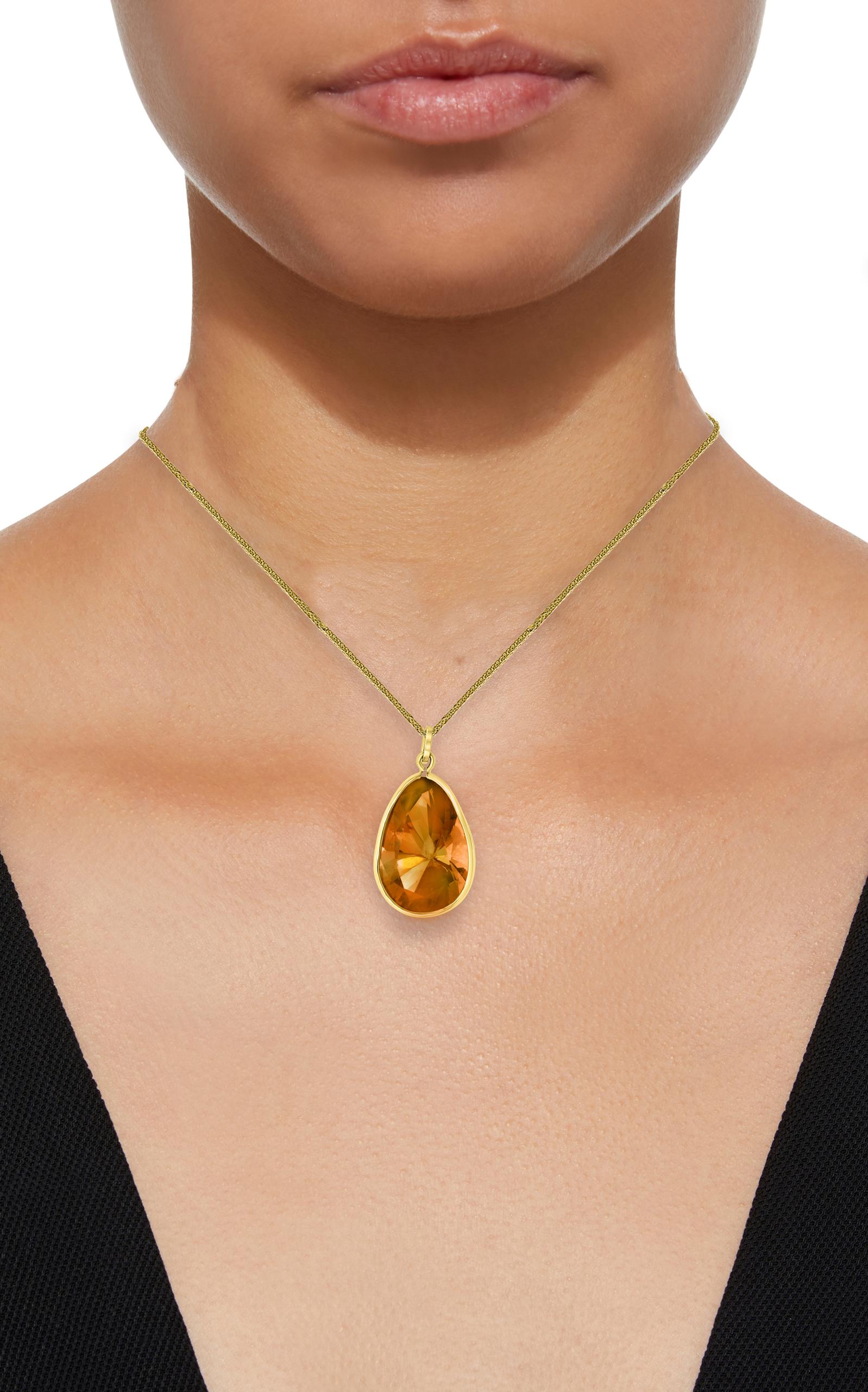 19 carat gold necklace