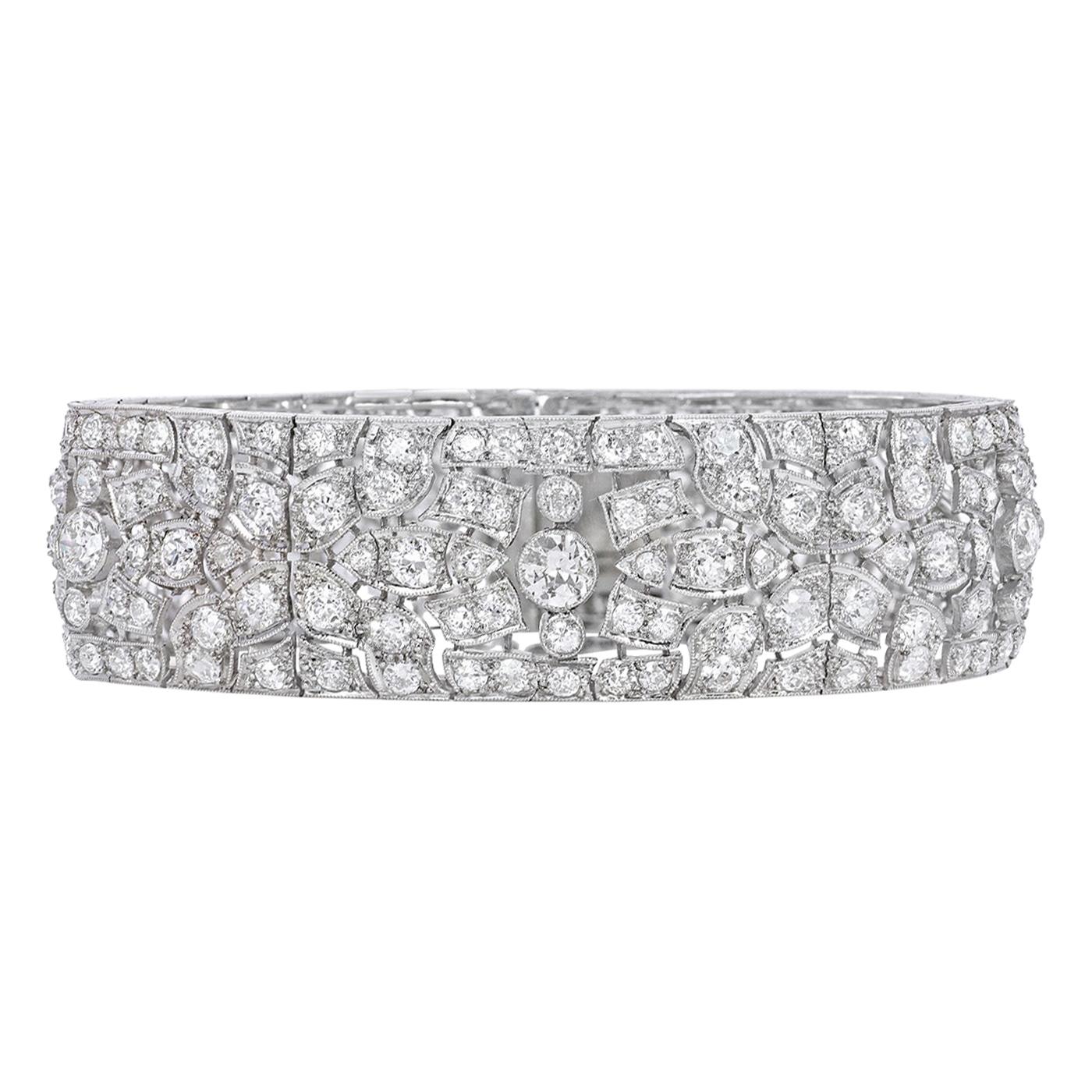 19 Carat Platinum and Diamond Art Deco Bracelet