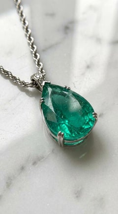 19 Carat Platinum Emerald and Diamond Necklace – GRS Certified