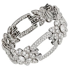 19 Carat Platinum Floral Motif Link Diamond 1930s Bracelet