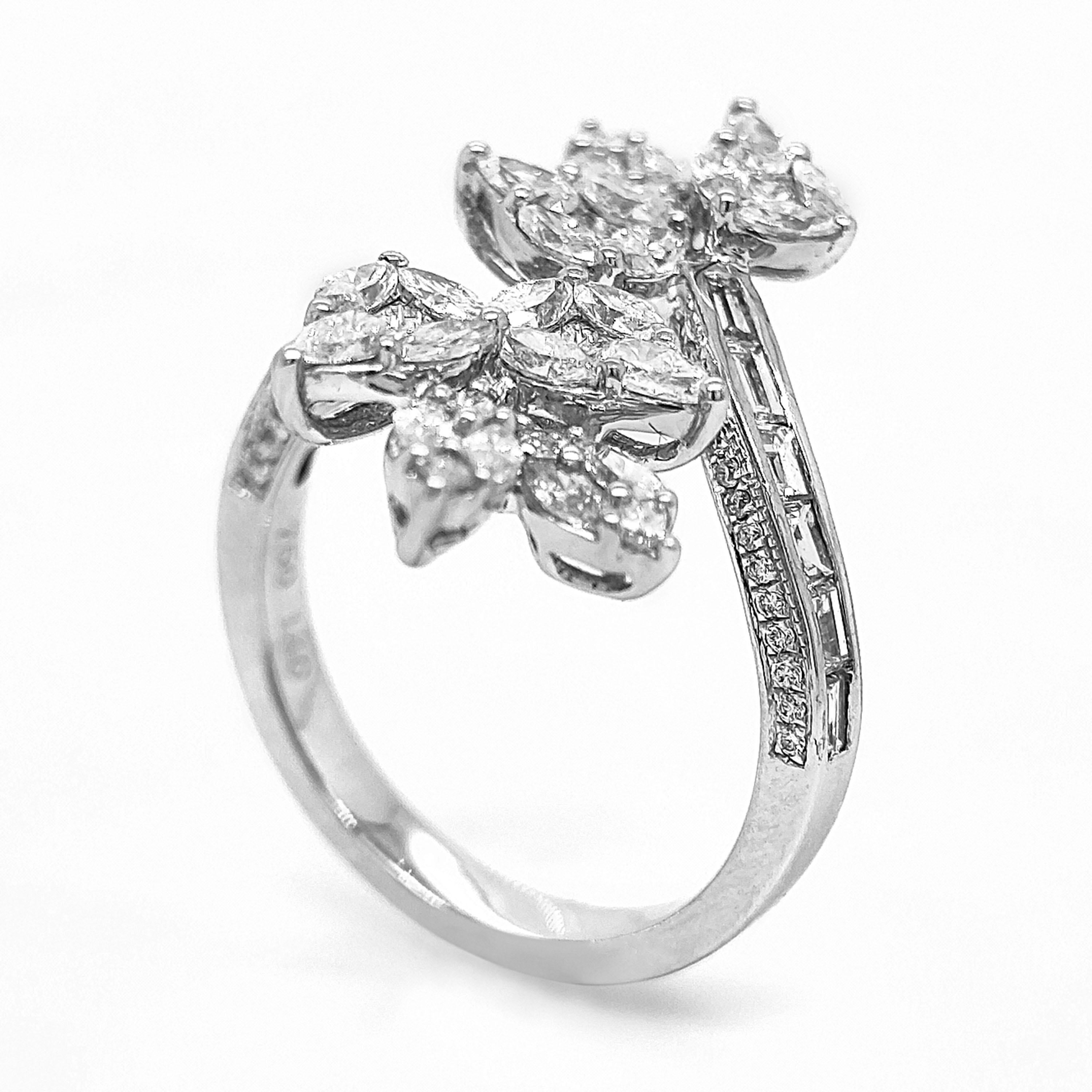 1.9 Karat Weißer Diamant Weißgold Ring (Gemischter Schliff) im Angebot
