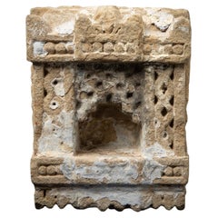 Santuario antiguo de arenisca del siglo XIX procedente de la India - OriginalBuddhas