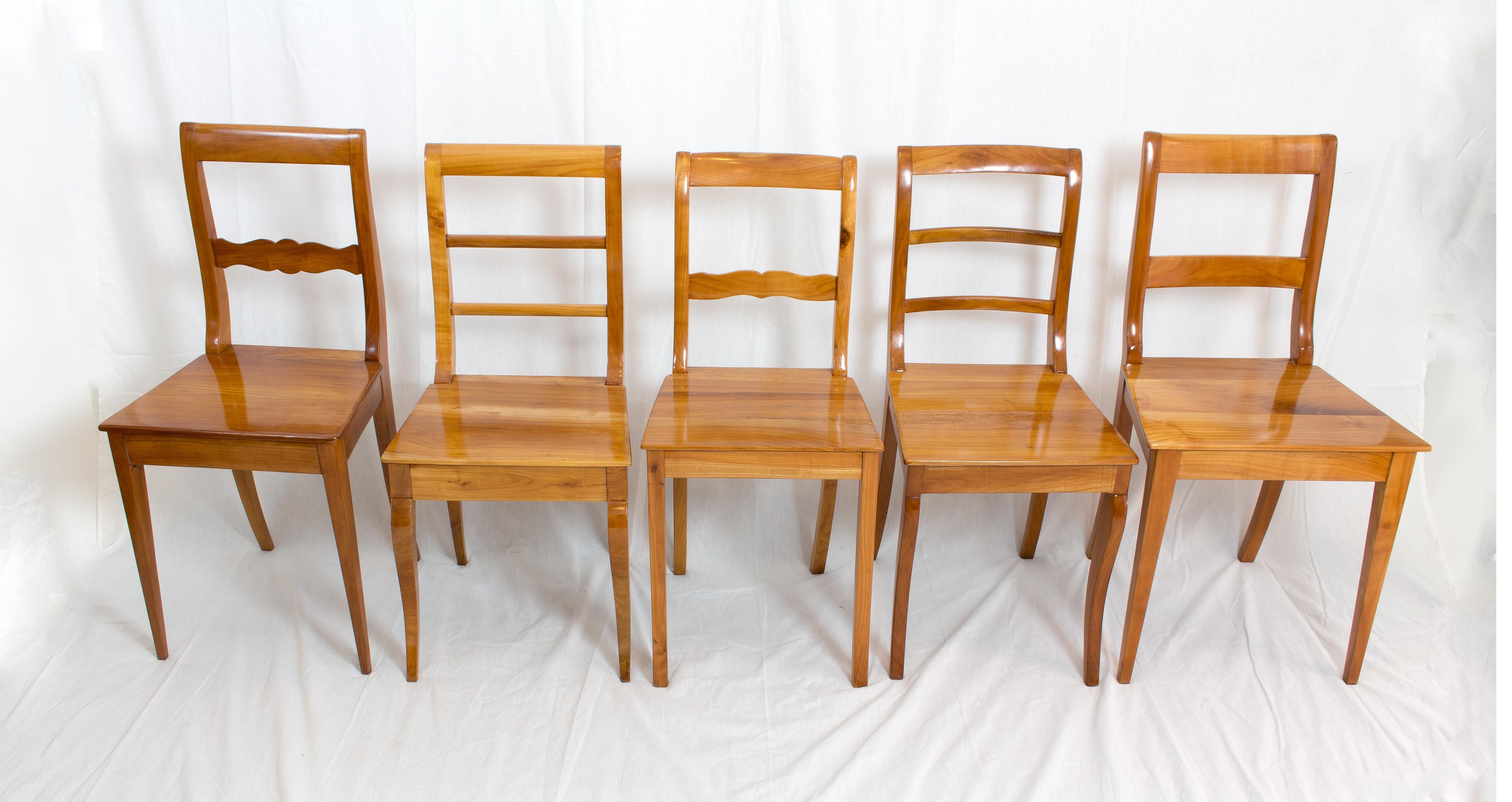 19 Century Biedermeier Farmhouse Set of Table, Bench & Five Chairs, Solid Cherry 13