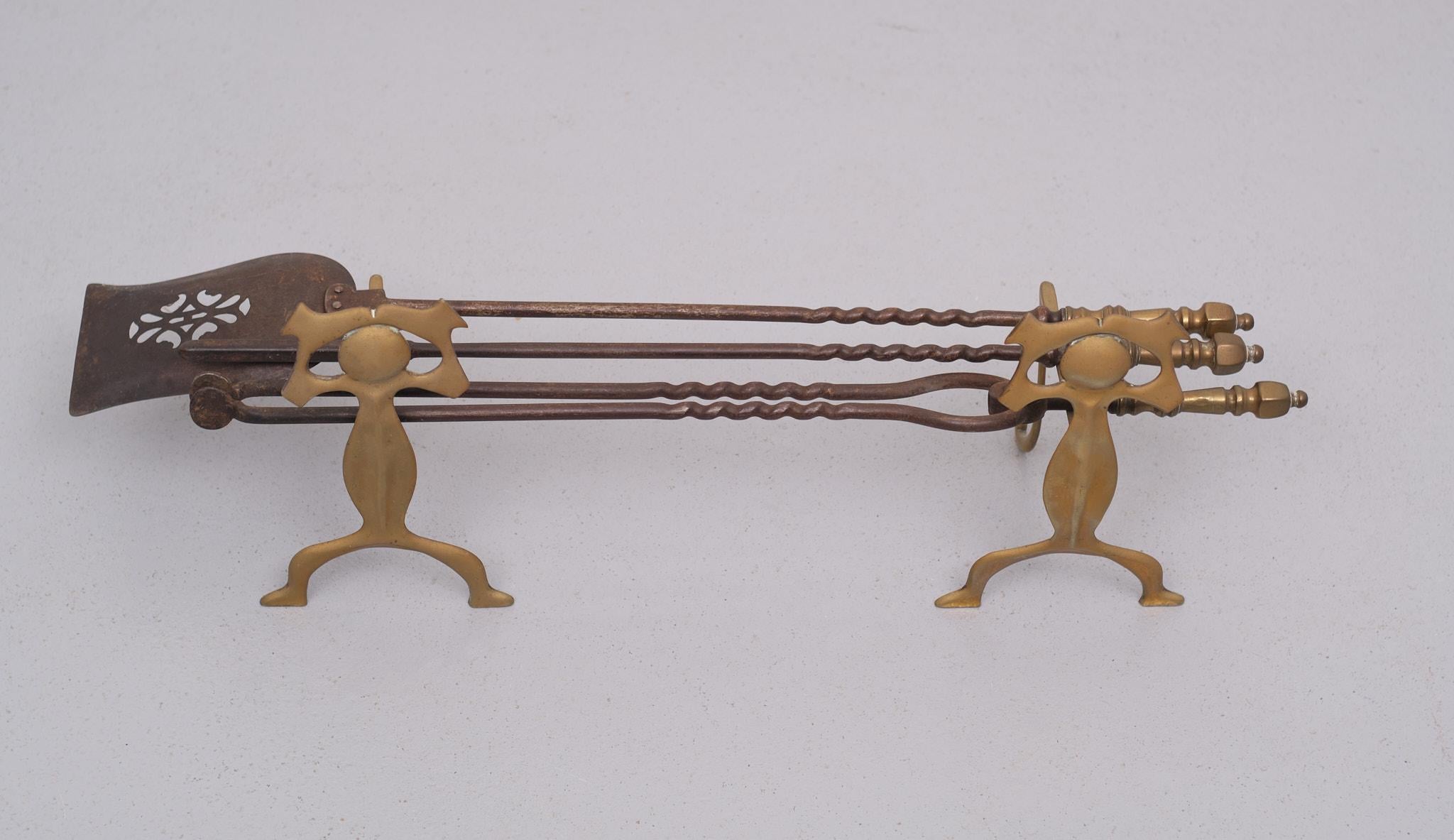 Ottone 19° secolo, Strumenti per caminetto in ottone, olandese in vendita