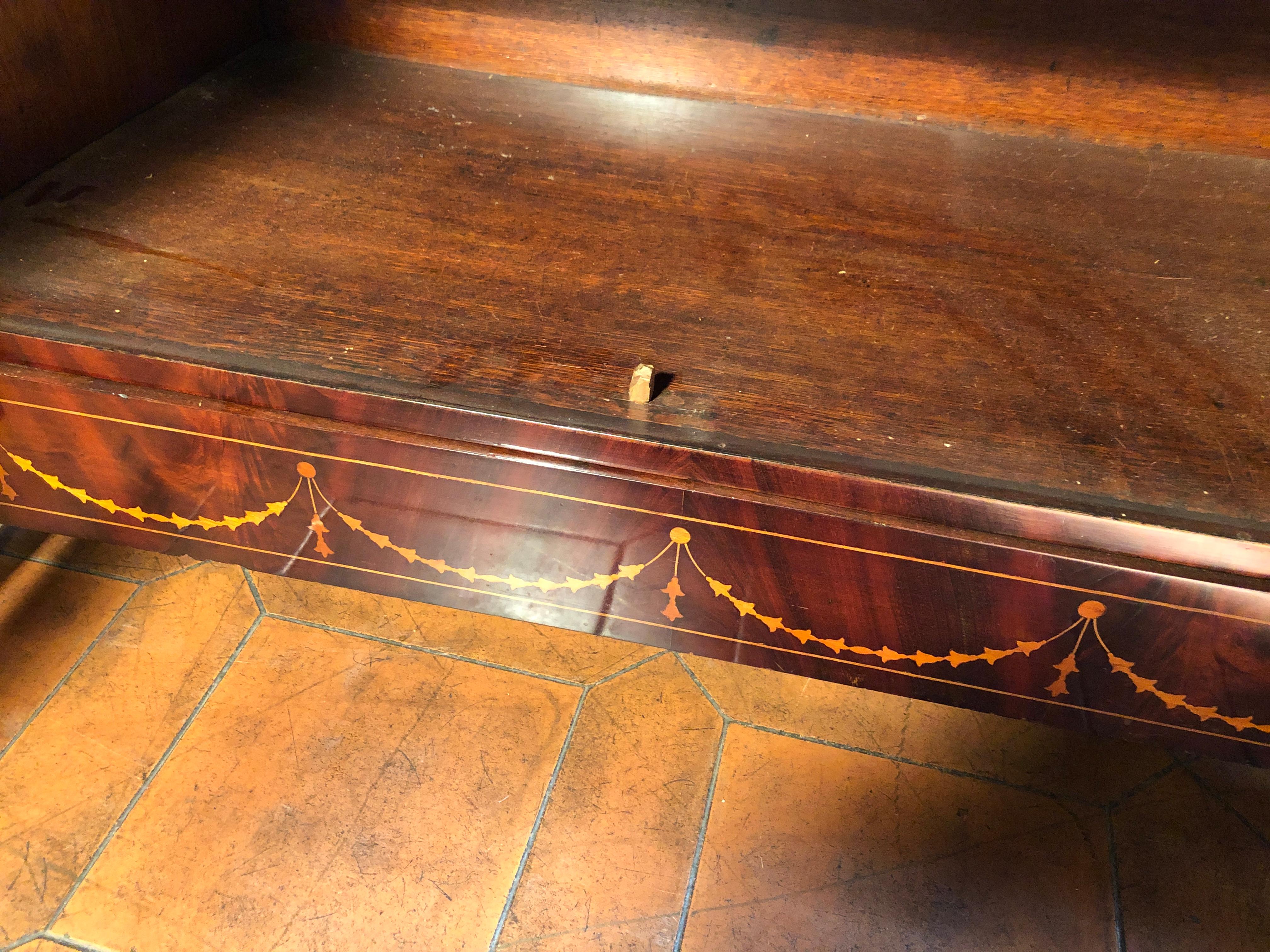 19th Century Charles X Dutch Mahogany Secretaire, 1830s For Sale 10