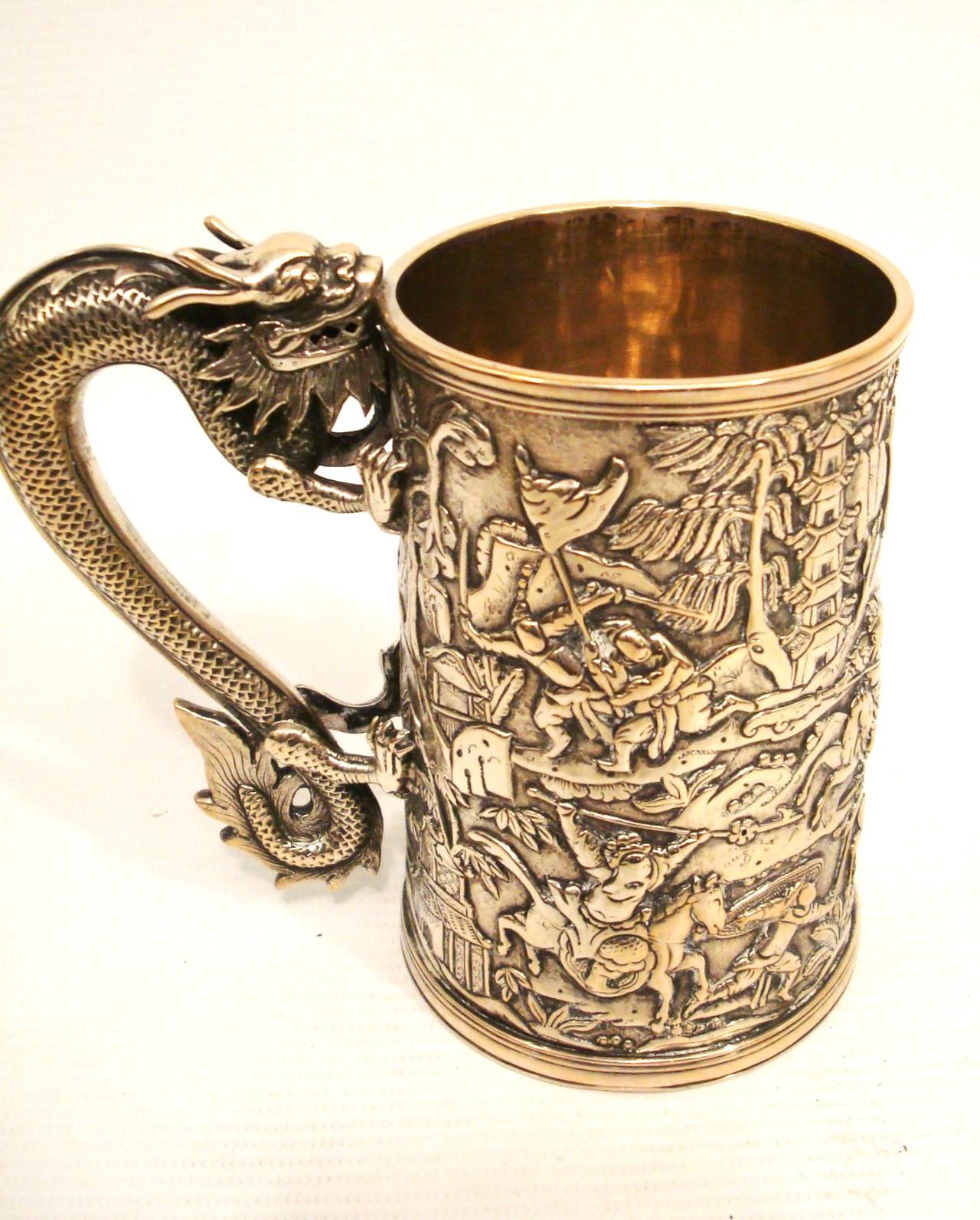 19 Century Chinese Export silver Dragon-Handled Mug / Tankard For Sale 3