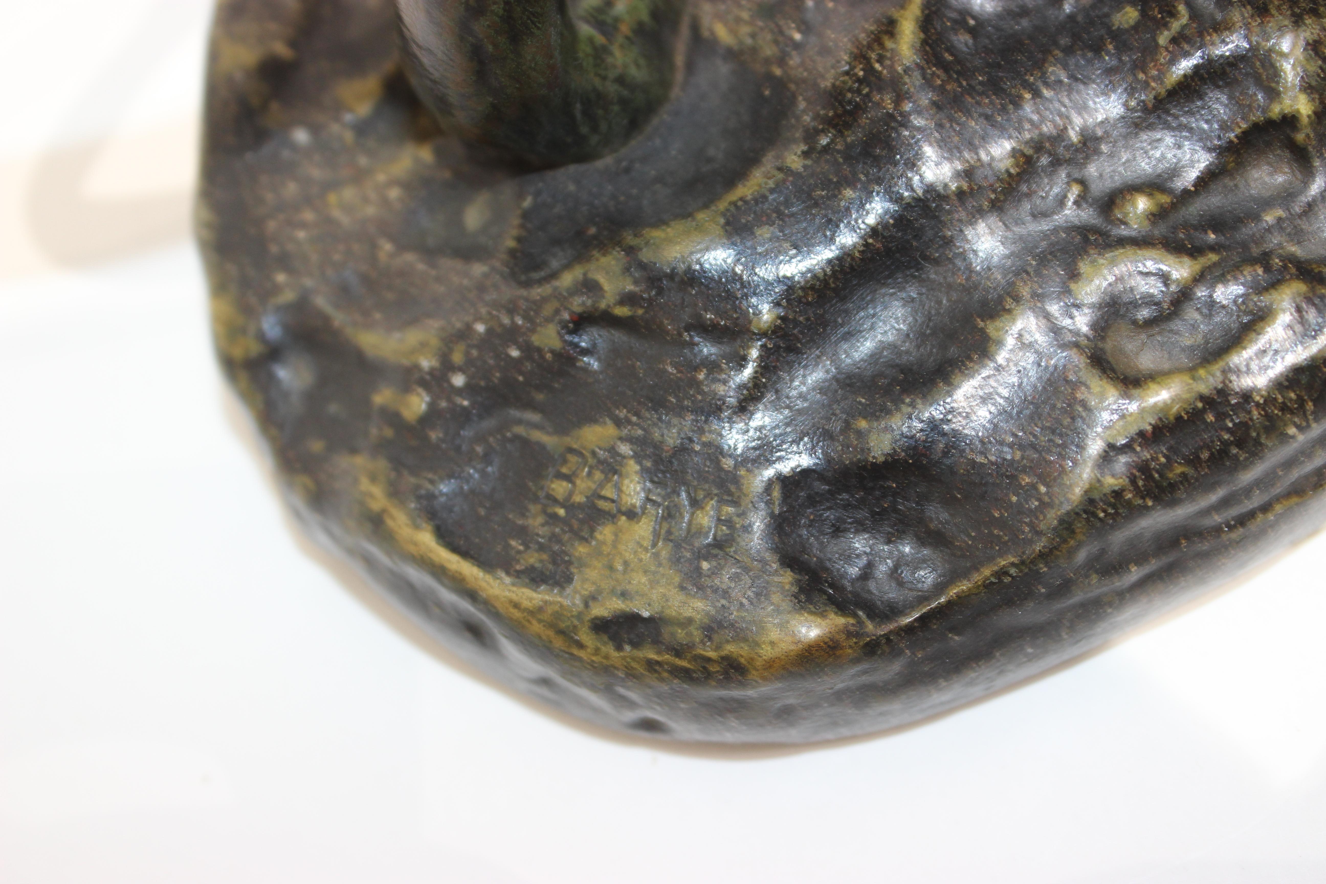 panthère accroupie en bronze du 19ème siècle en vente 10