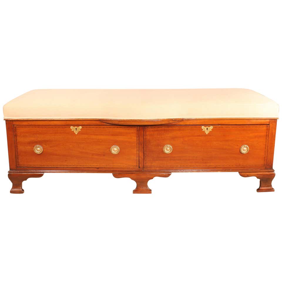 English Victorian Maroon Leather Bench For Sale at 1stDibs