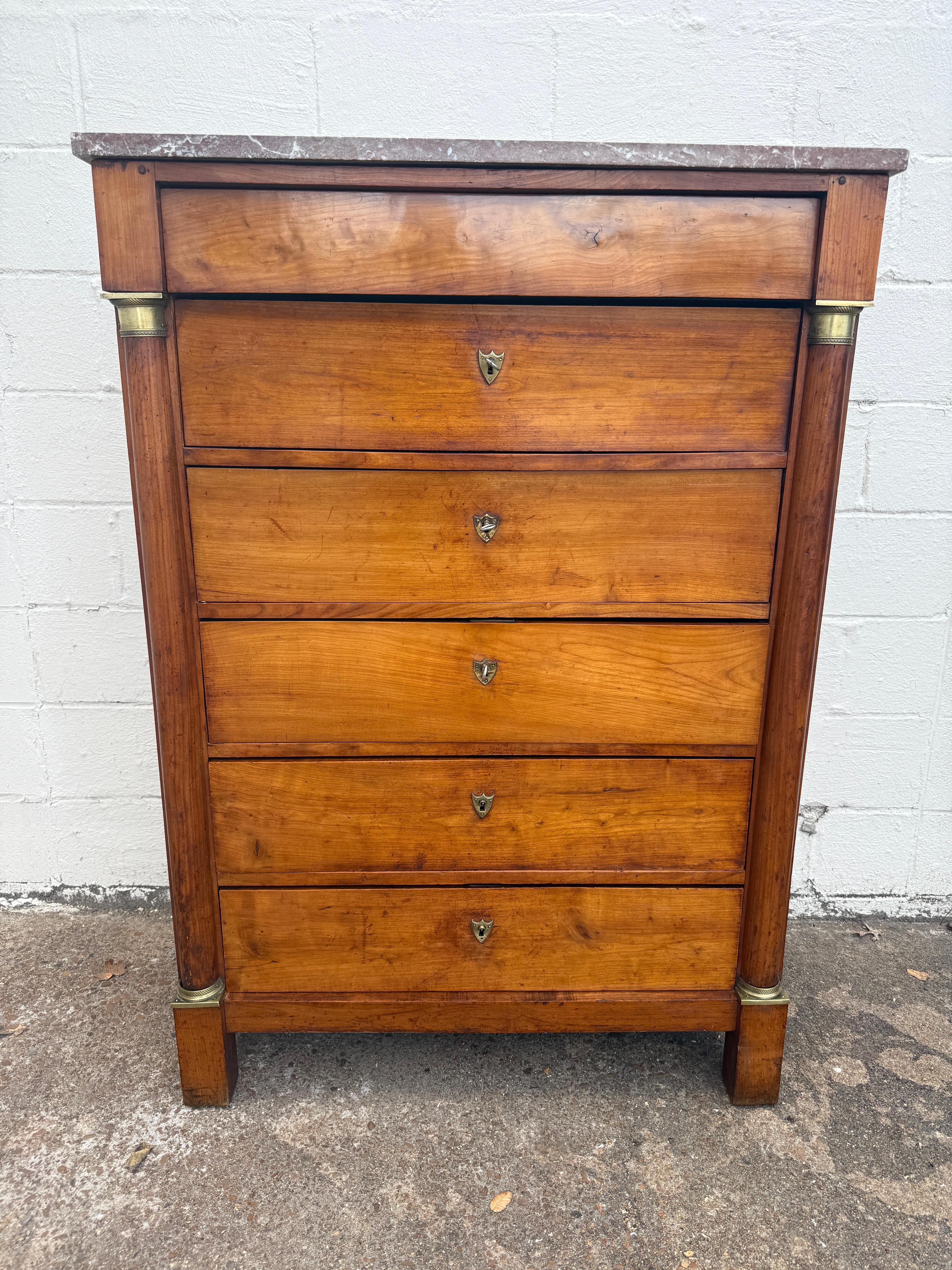 Legno di alberi da frutto Cassapanca Impero francese del 19° secolo con piano in marmo in vendita