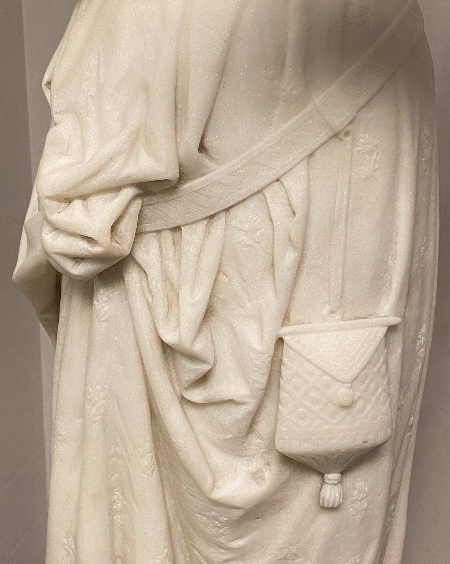 19th Century Italian Renaissance Revival Marble Statue Maiden Holding a Bird In Good Condition In New York, NY
