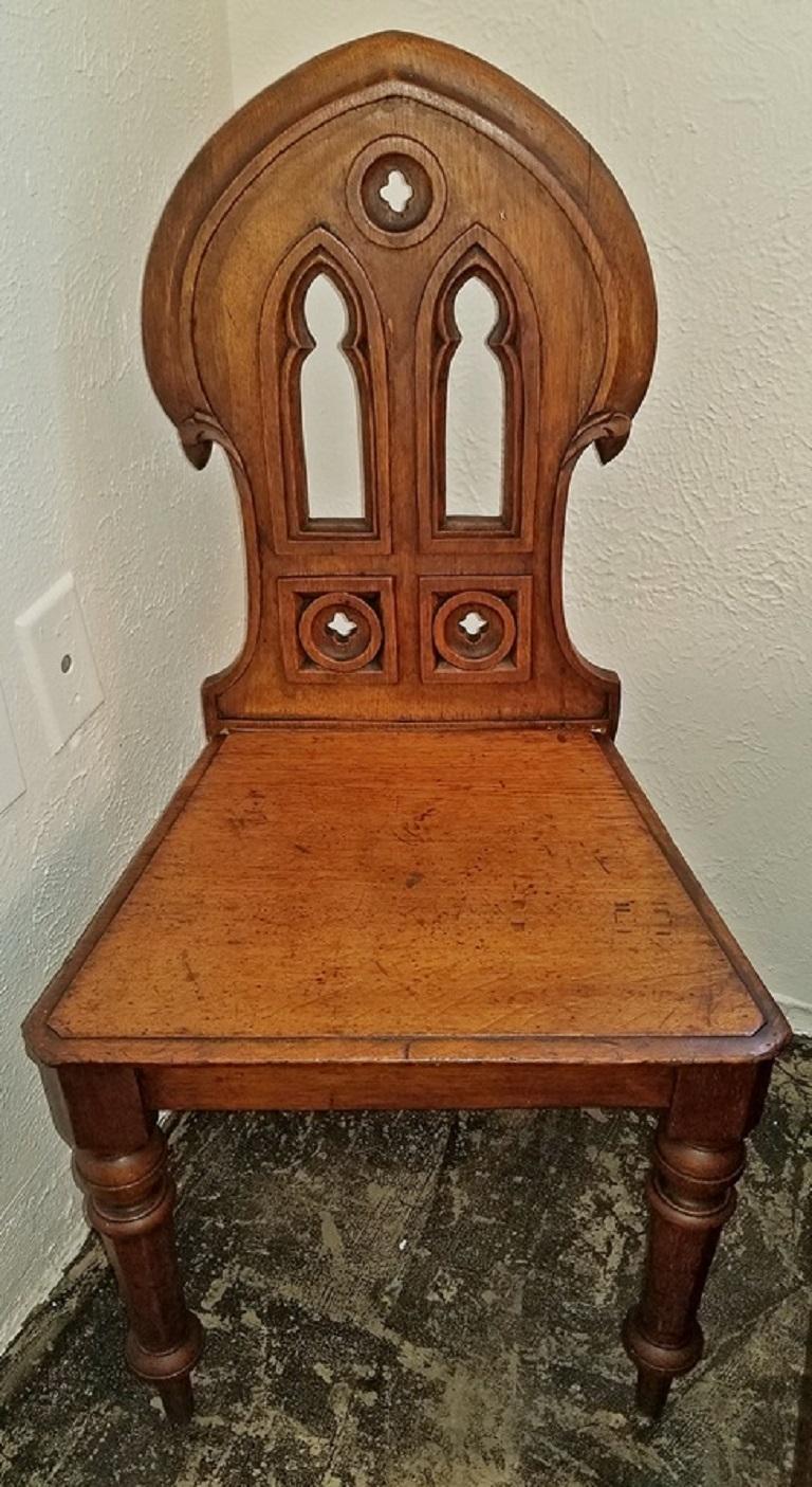 19 Century Pair of Walnut Gothic Revival Hall Chairs 6