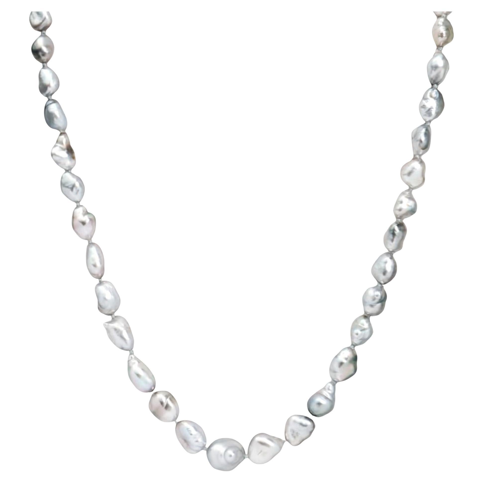 19" Grey Keshi Pearl(100.00 Carat) Necklace in 14 Karat Yellow Gold For Sale