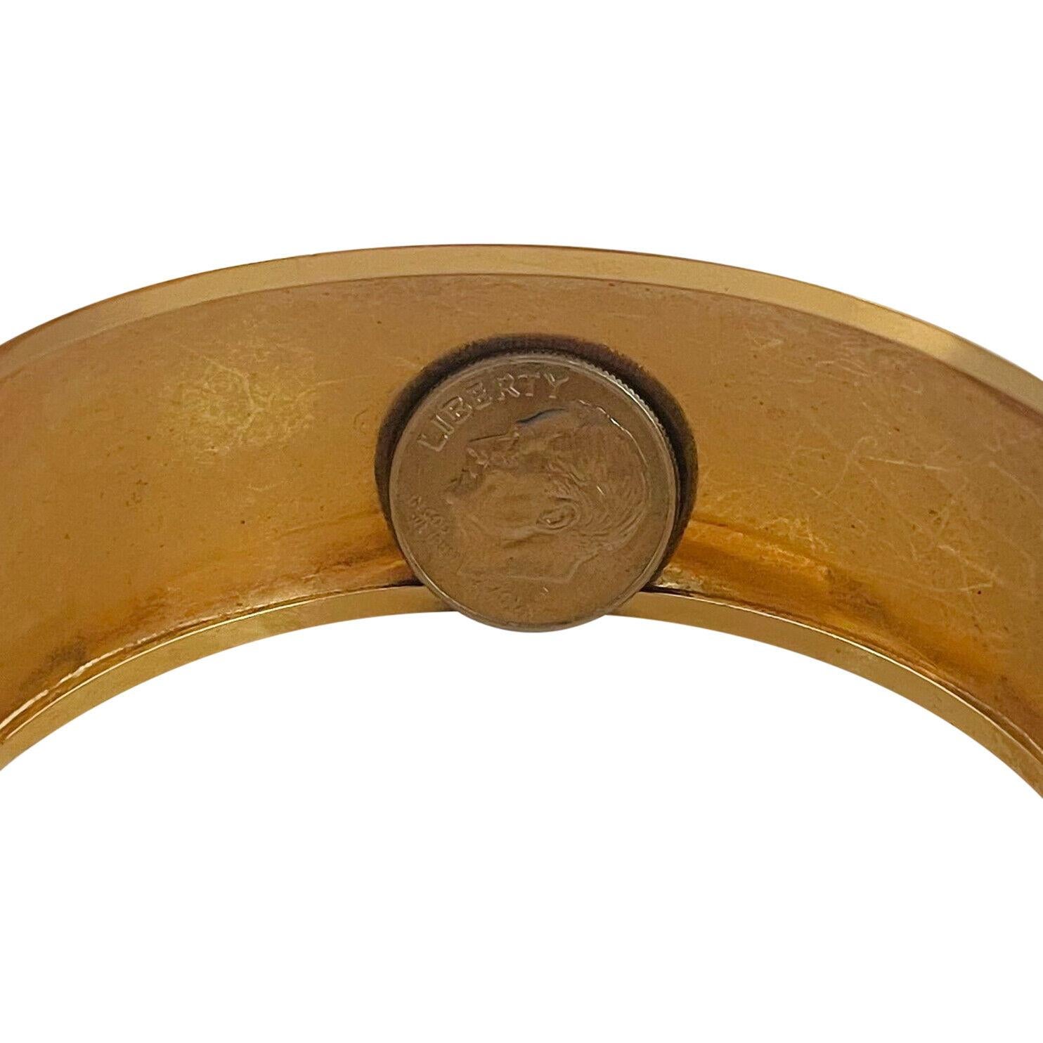 Women's or Men's 19 Karat Portuguese Yellow Gold Vintage Floral Wide Bangle Bracelet