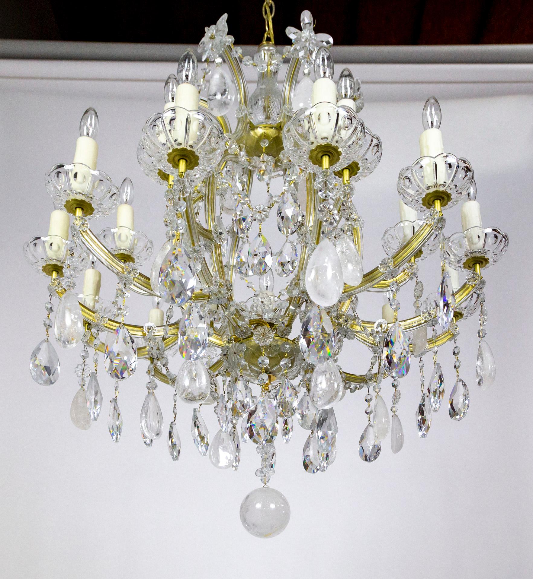 20th Century 19-Light Rock Crystal Maria Theresa Chandelier For Sale