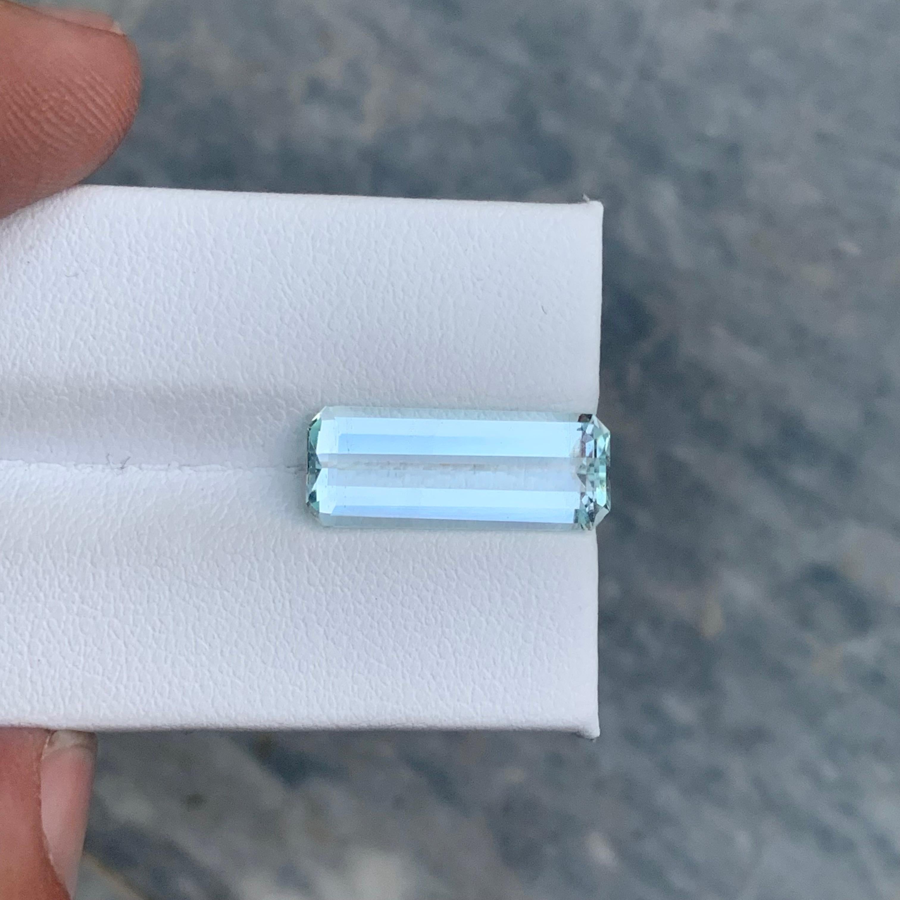 Faceted Aquamarine from Shigar Valley Mine for Locket Necklace Jewel For Sale 2