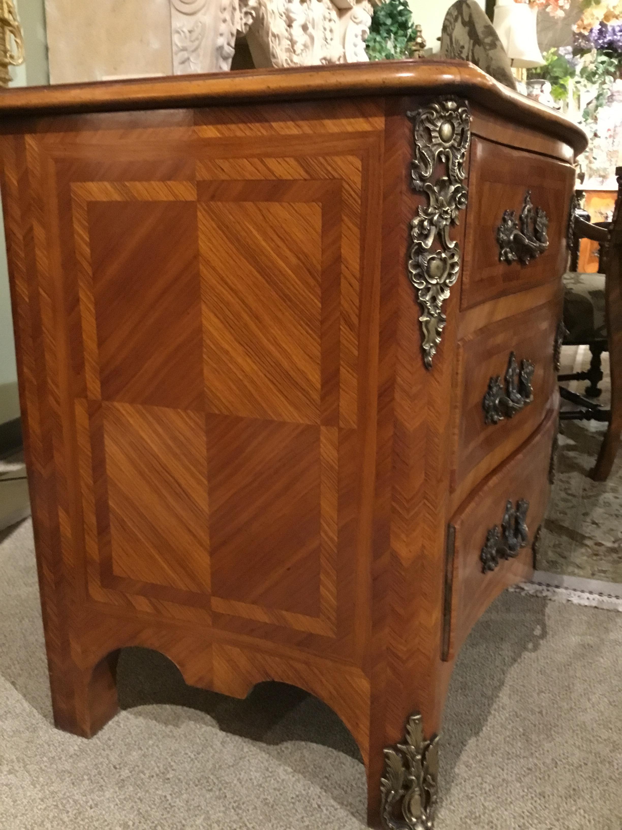 19th Century French Regence Style Chest/Commode in Walnut 2