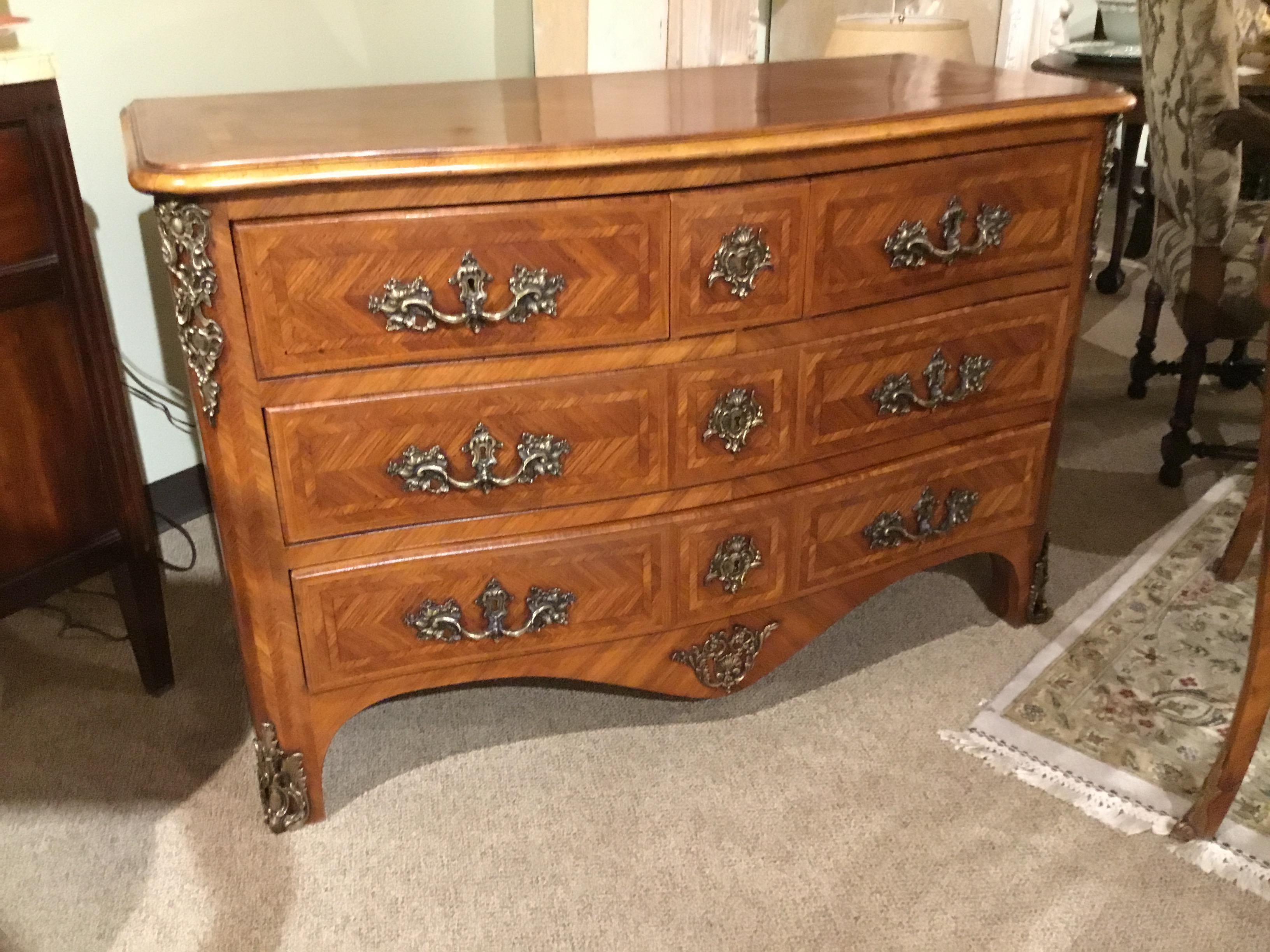 19th Century French Regence Style Chest/Commode in Walnut 4