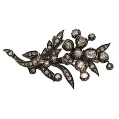 19-th century Dutch diamond brooch 3.40 carats