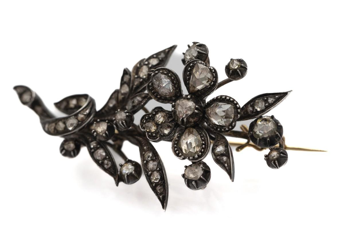 Broche en diamants hollandaise du 19e siècle de 3,40 carats en vente 1