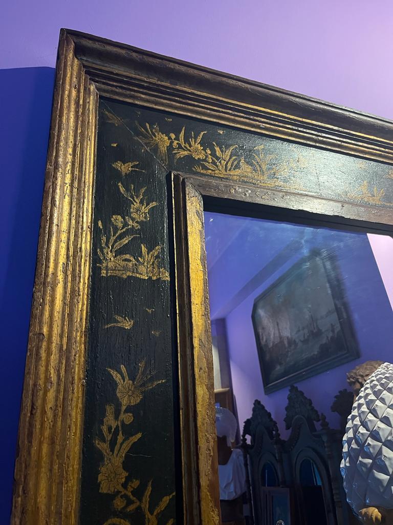 19th Century Pair of Painted Mirrors Chinoiserie In Good Condition In Lisboa, PT