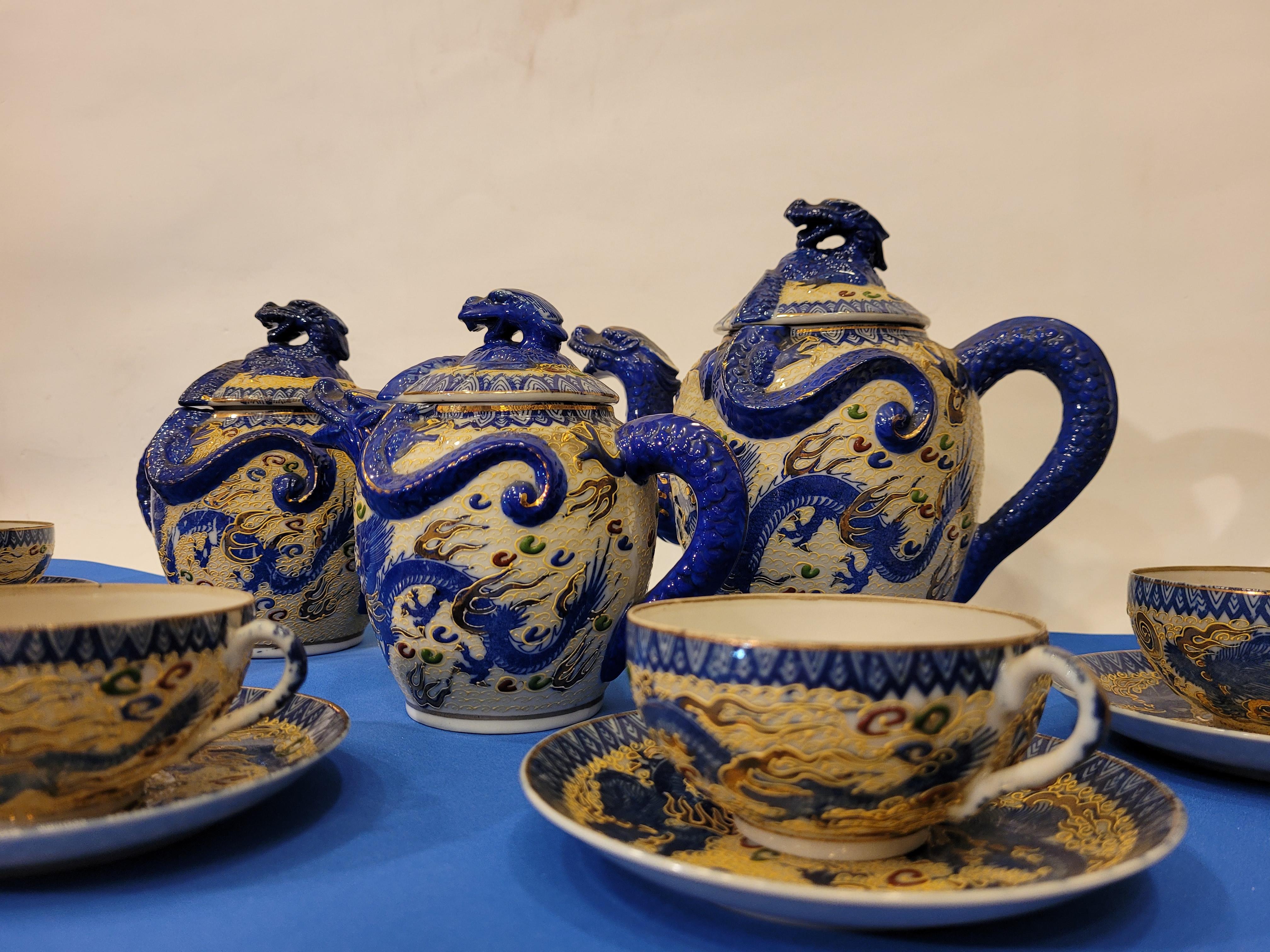 19 Th Century Satsuma Set of Blue Tea Service, Japan, Meiji Period 3