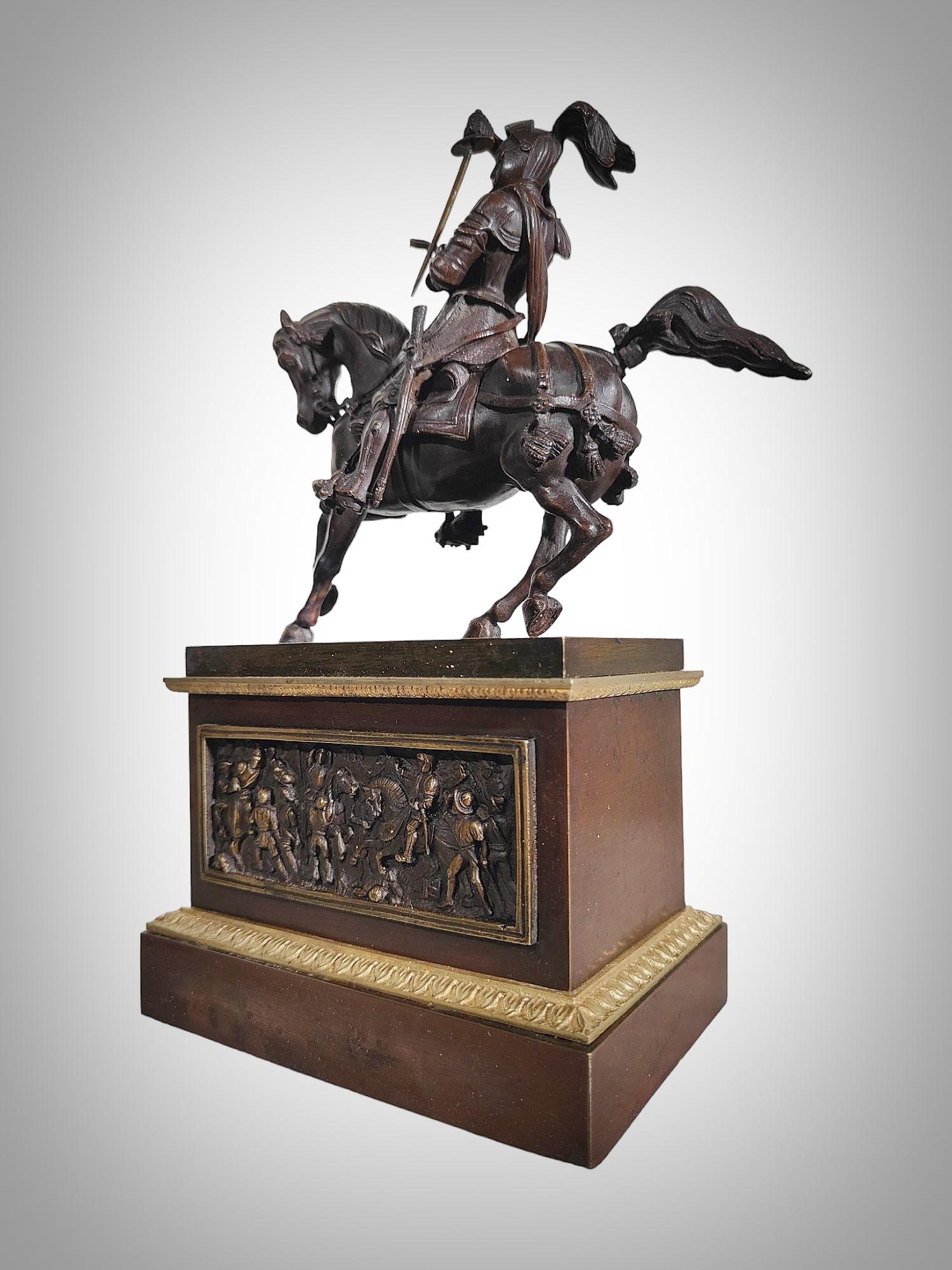 19 th century sculpture  bronze statue of the Duke of Savoy For Sale 4